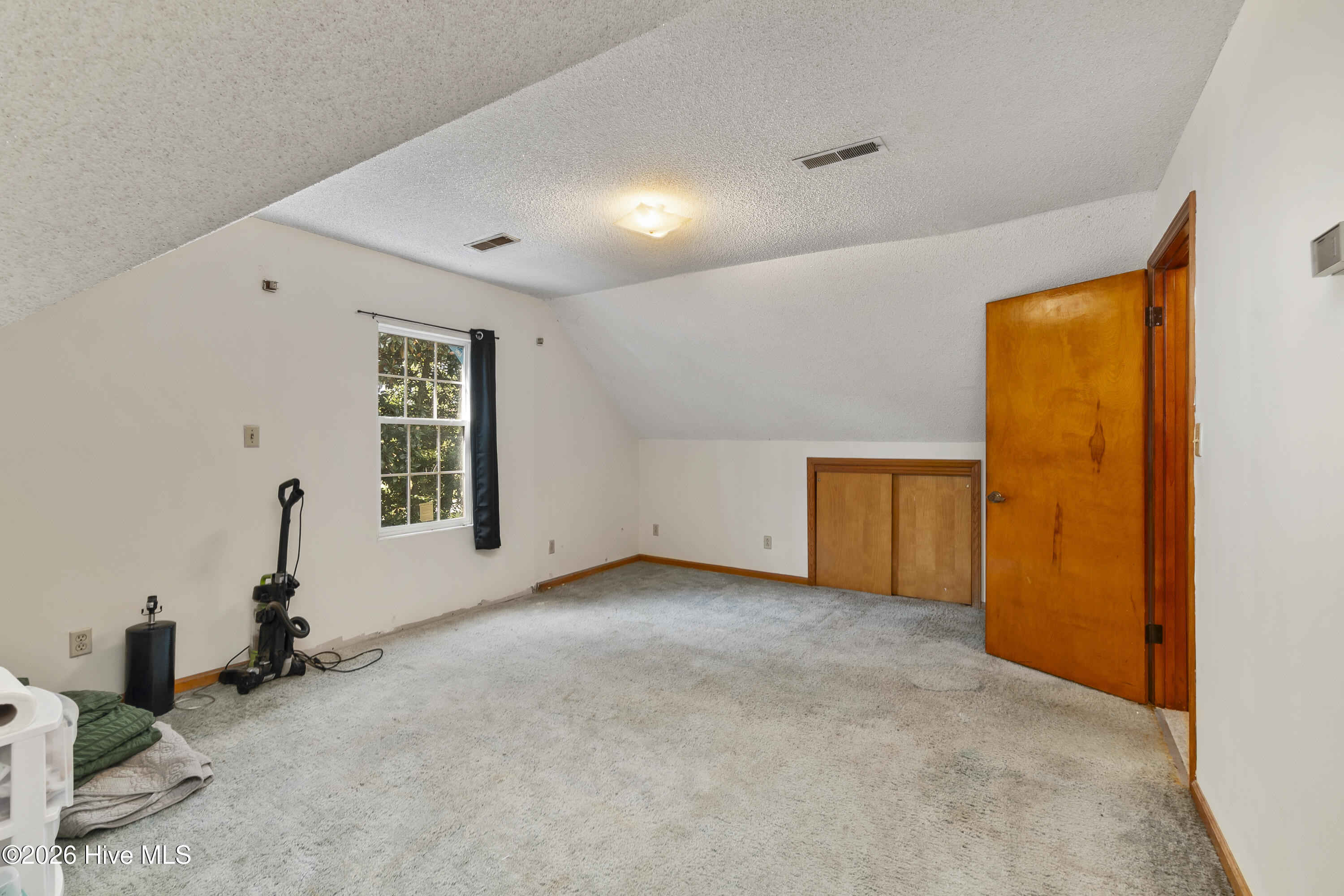205 S End Road Property Photo 43