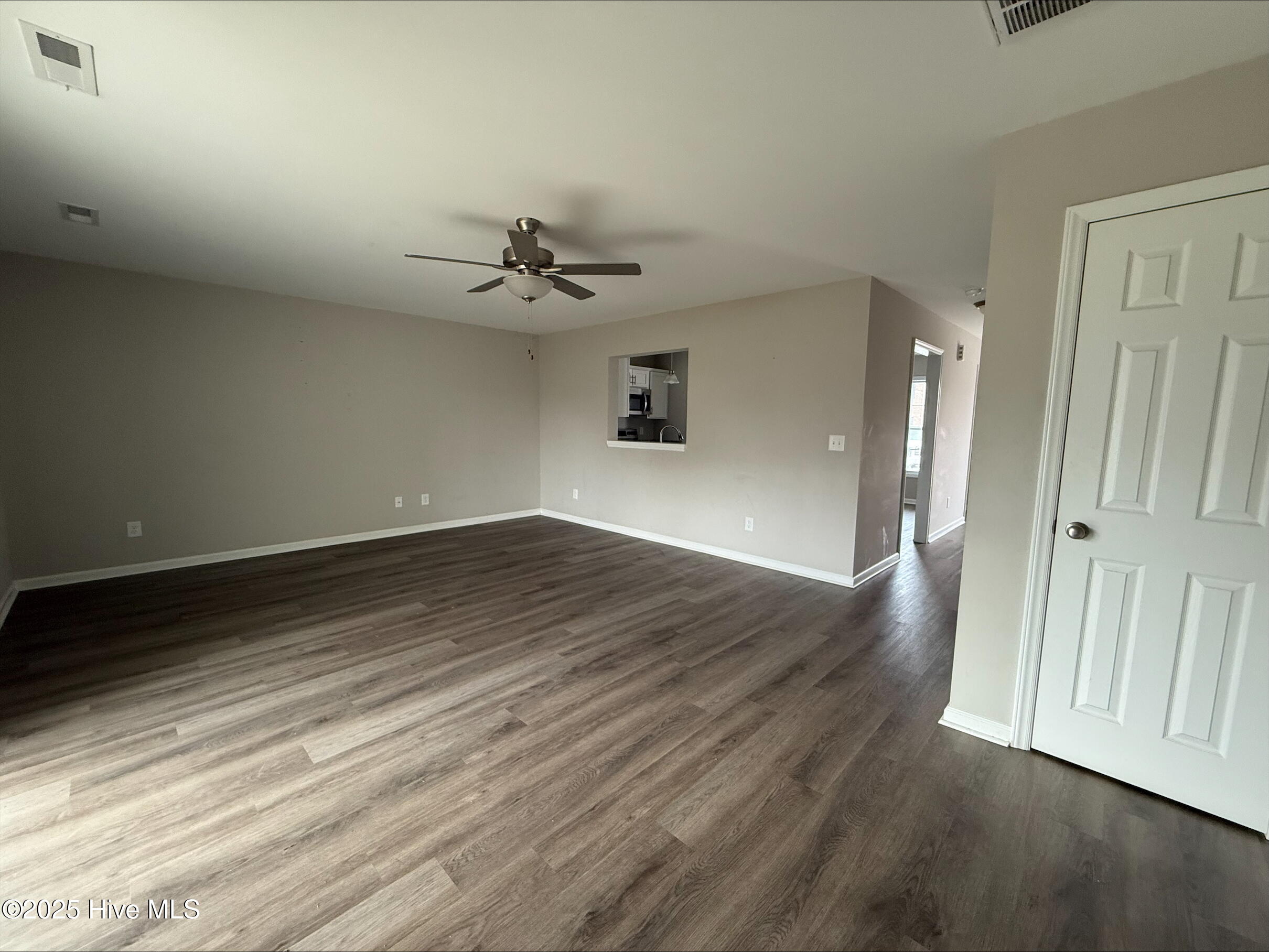 3953 Sedona Drive B Property Photo 6