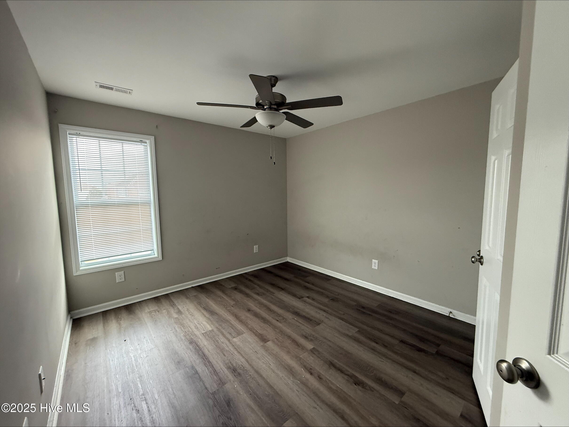 3953 Sedona Drive B Property Photo 7