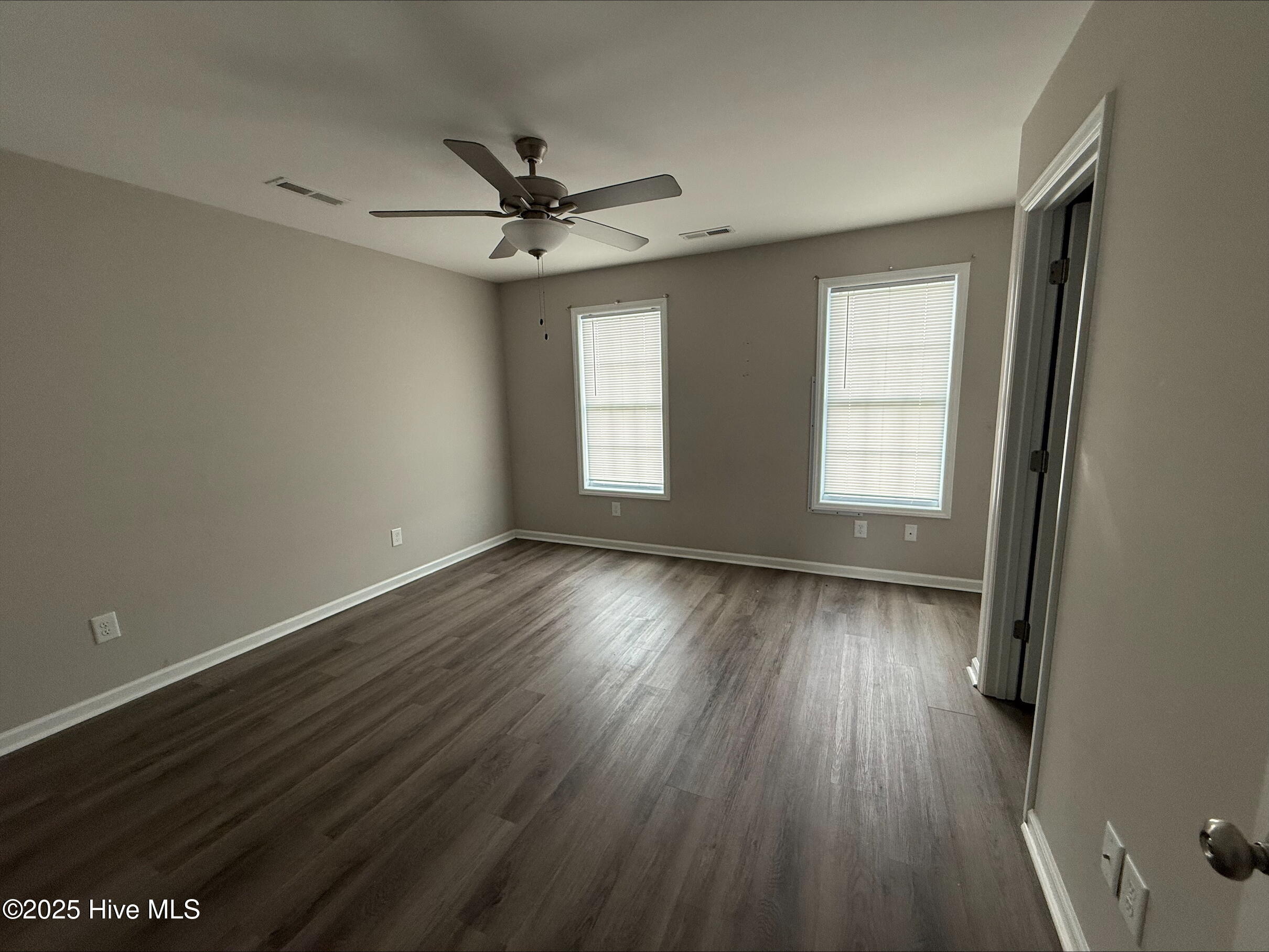 3953 Sedona Drive B Property Photo 10