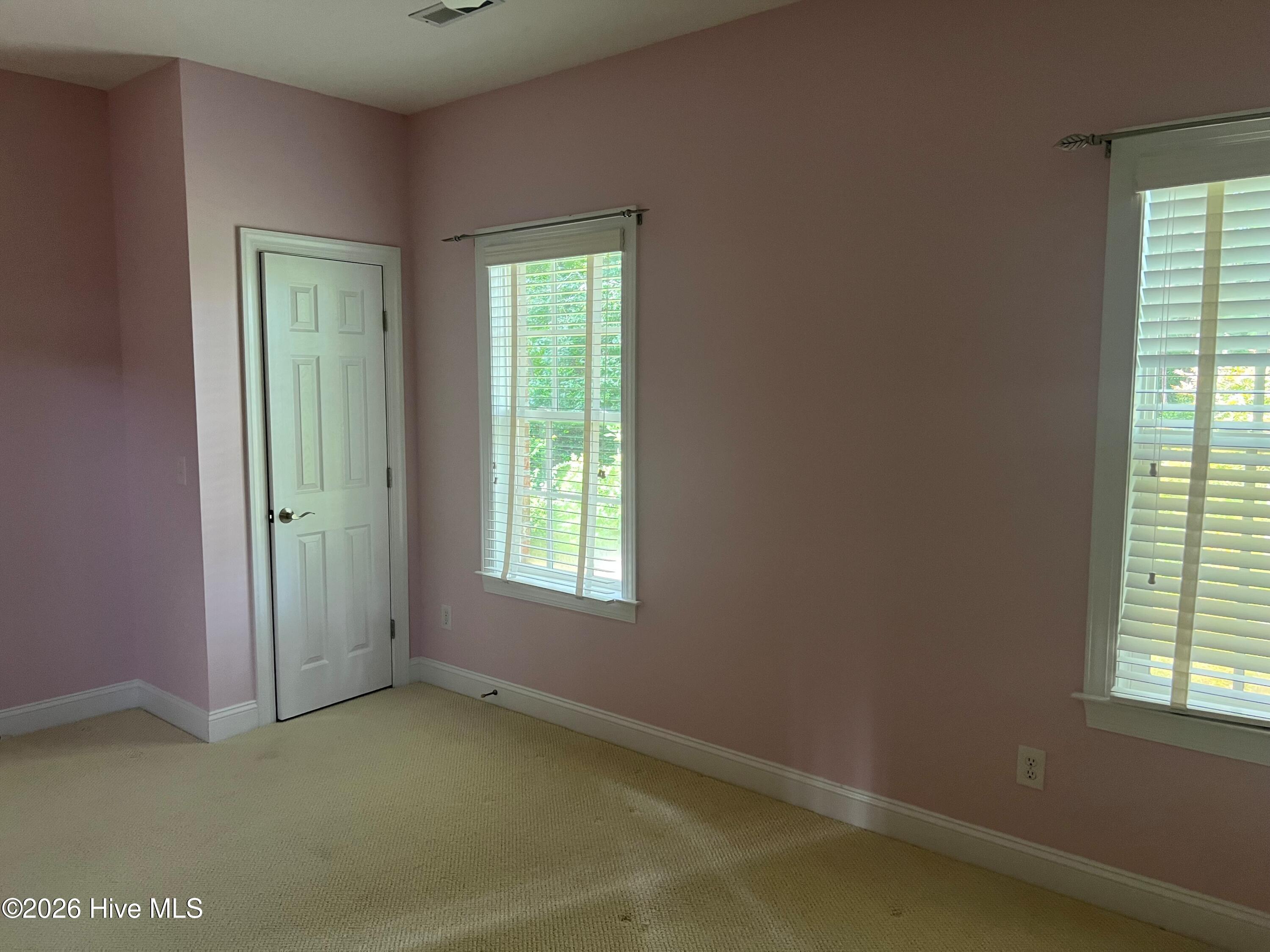 2104 Bay Colony Lane Property Photo 19