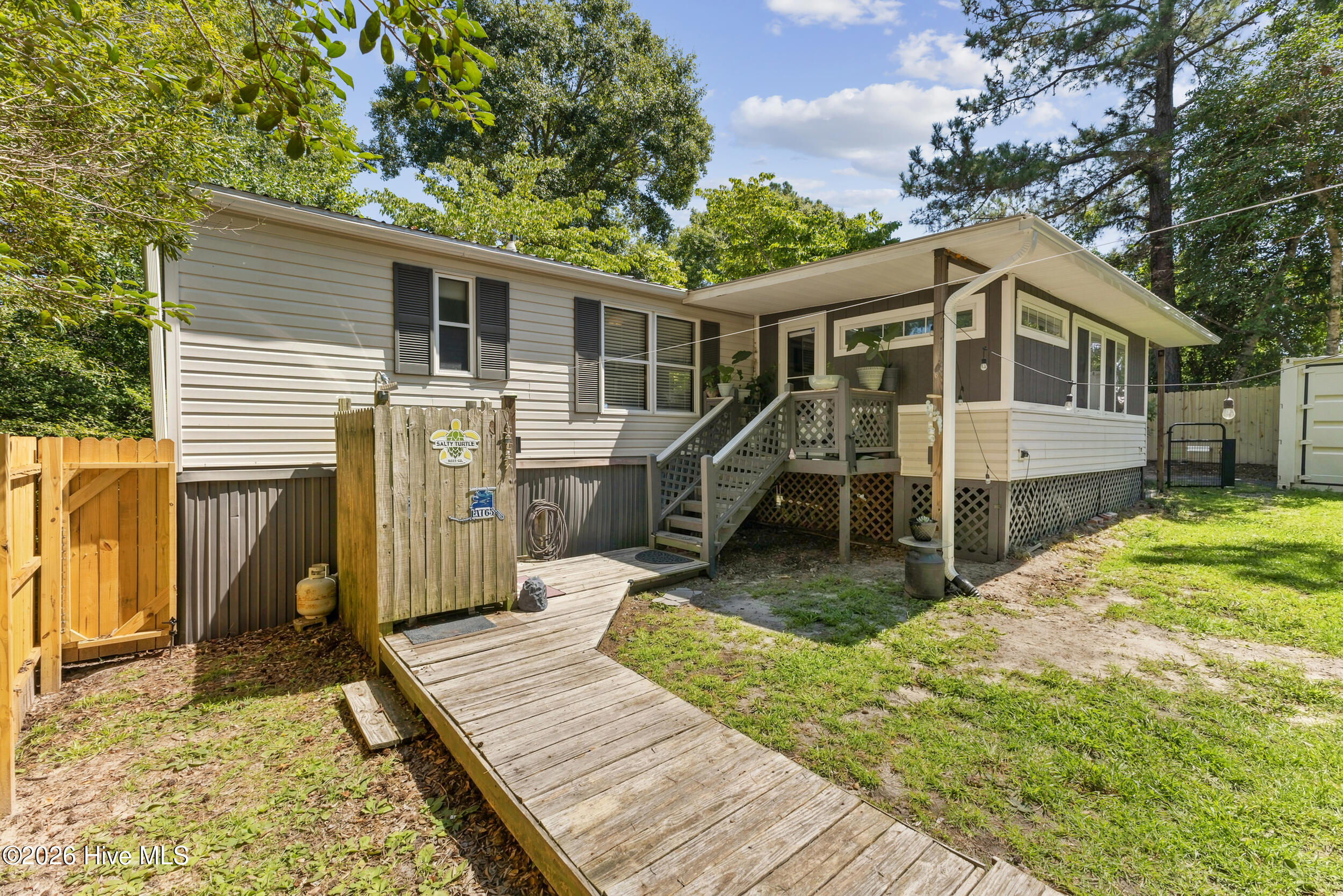 303 Buck Drive Property Photo 3