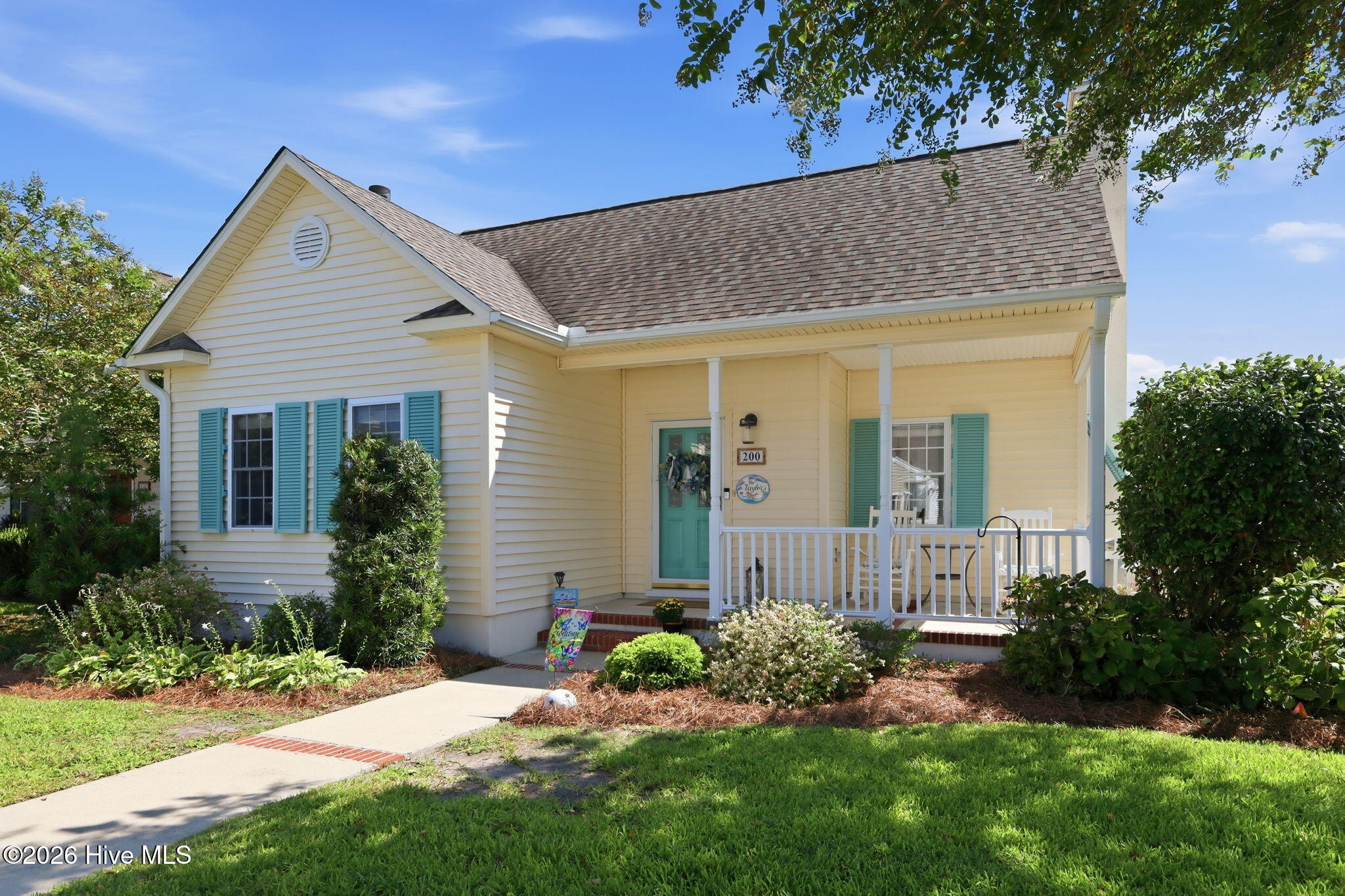 200 Macgregor Drive Property Photo 4