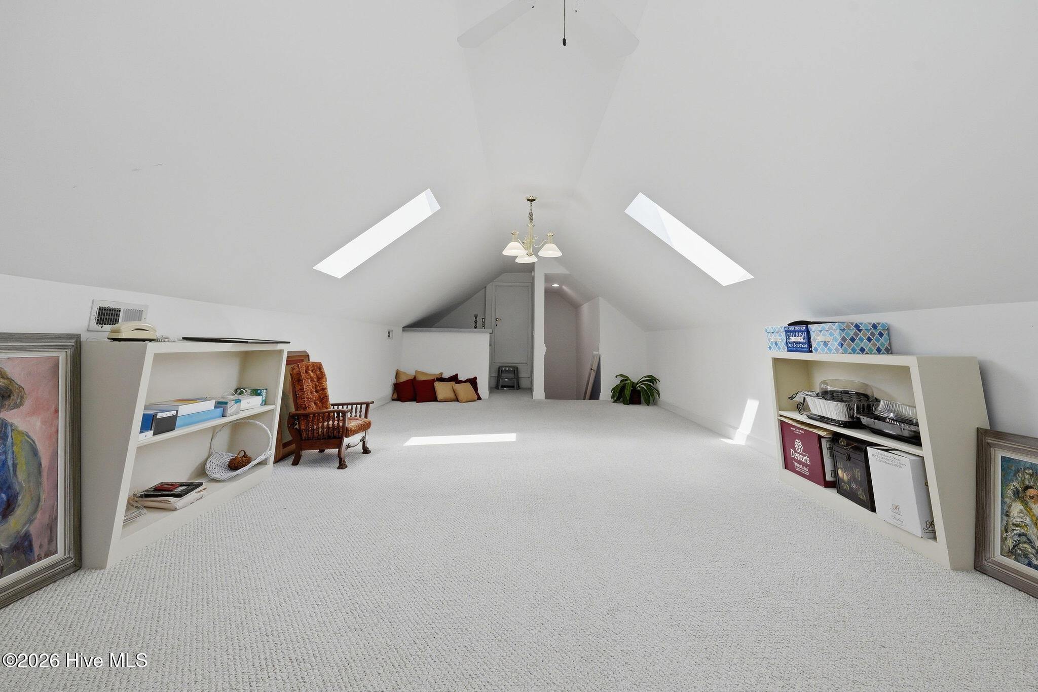 2624 St James Drive Se Property Photo 57