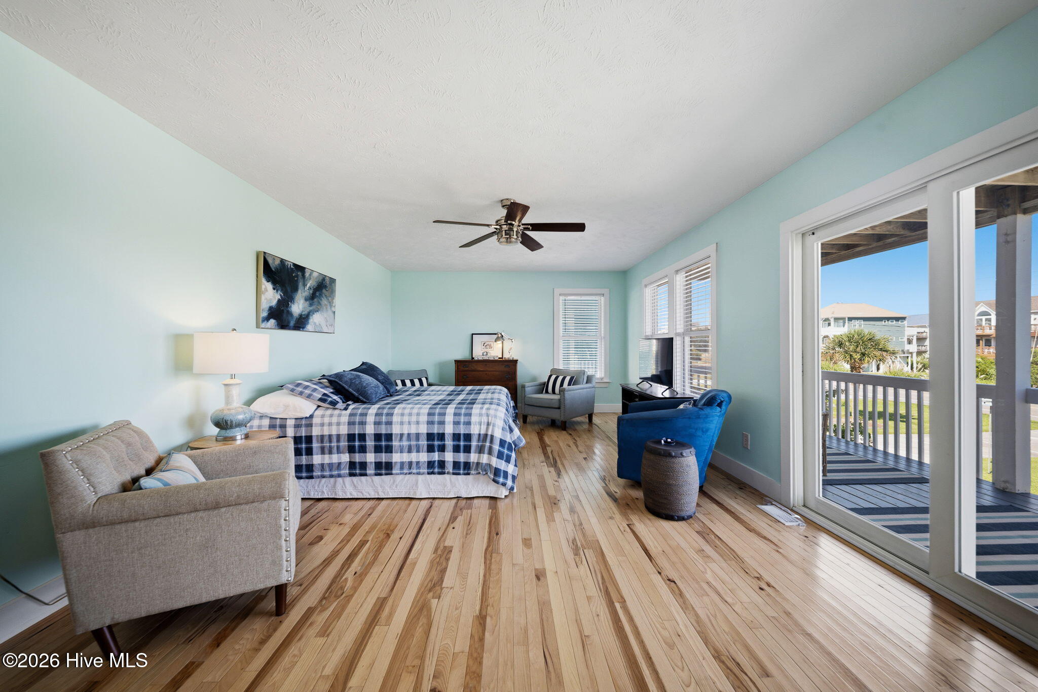 1110 N New River Drive Property Photo 18