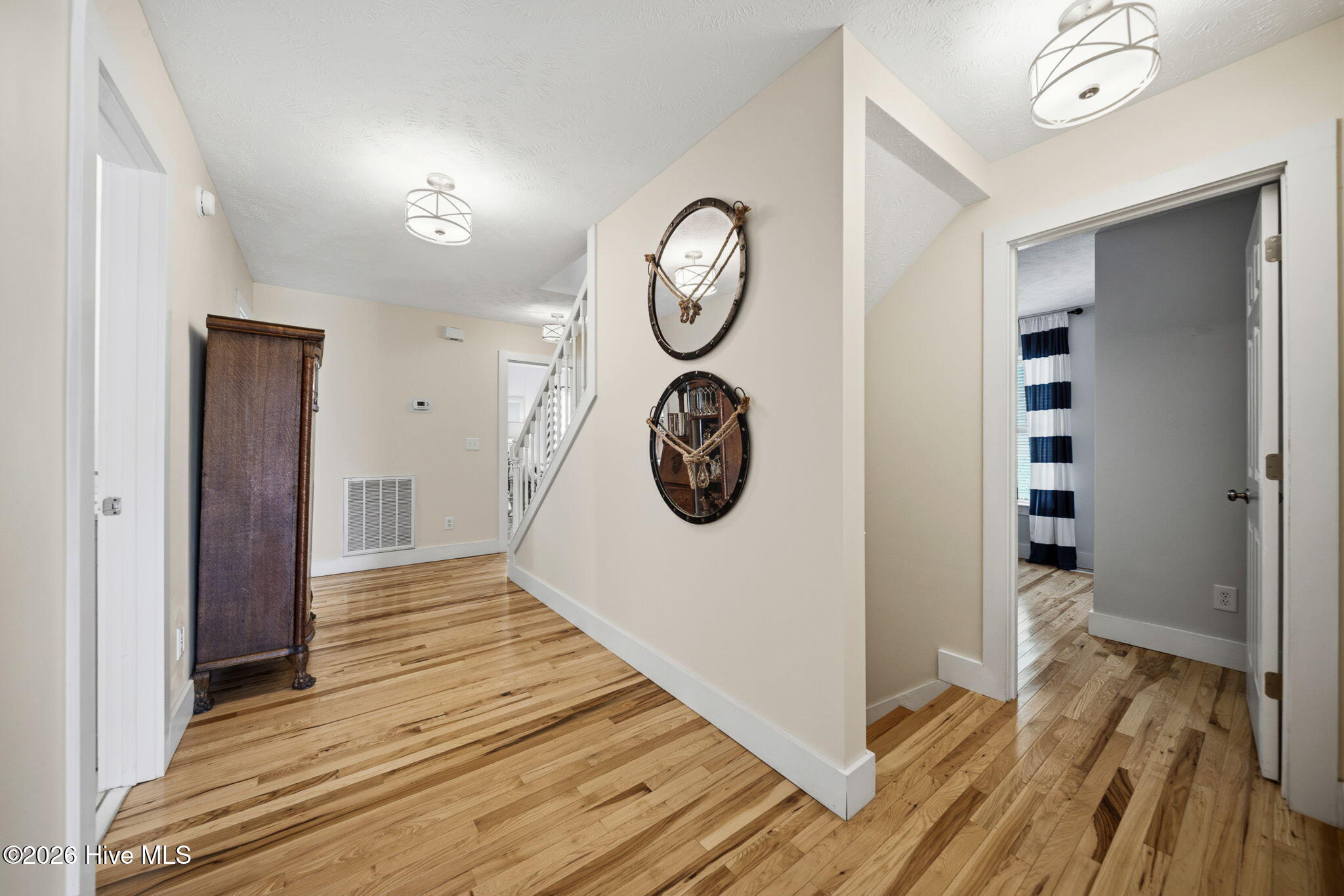 1110 N New River Drive Property Photo 25