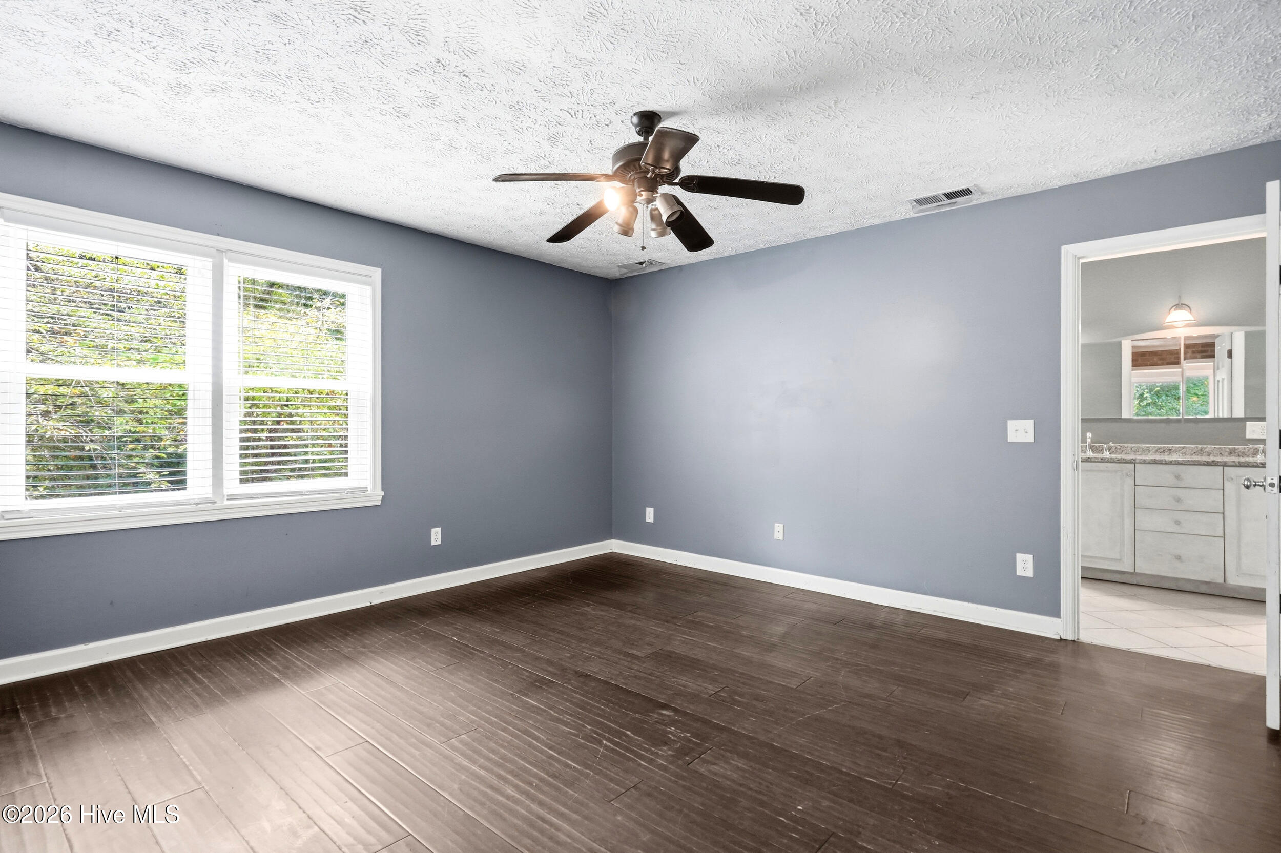 305 Grovediere Lane Property Photo 31