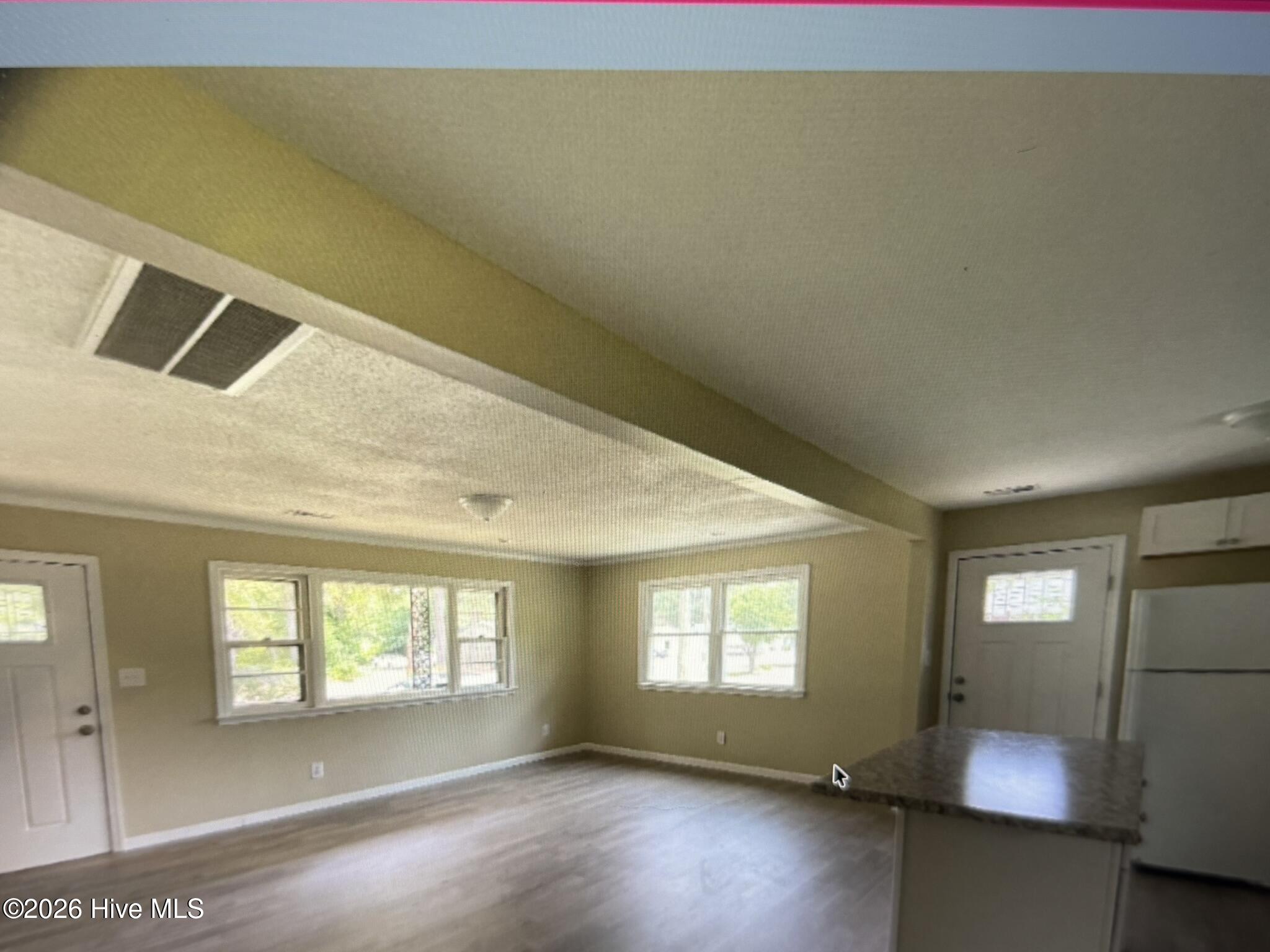 307 E Purvis Street Property Photo 6