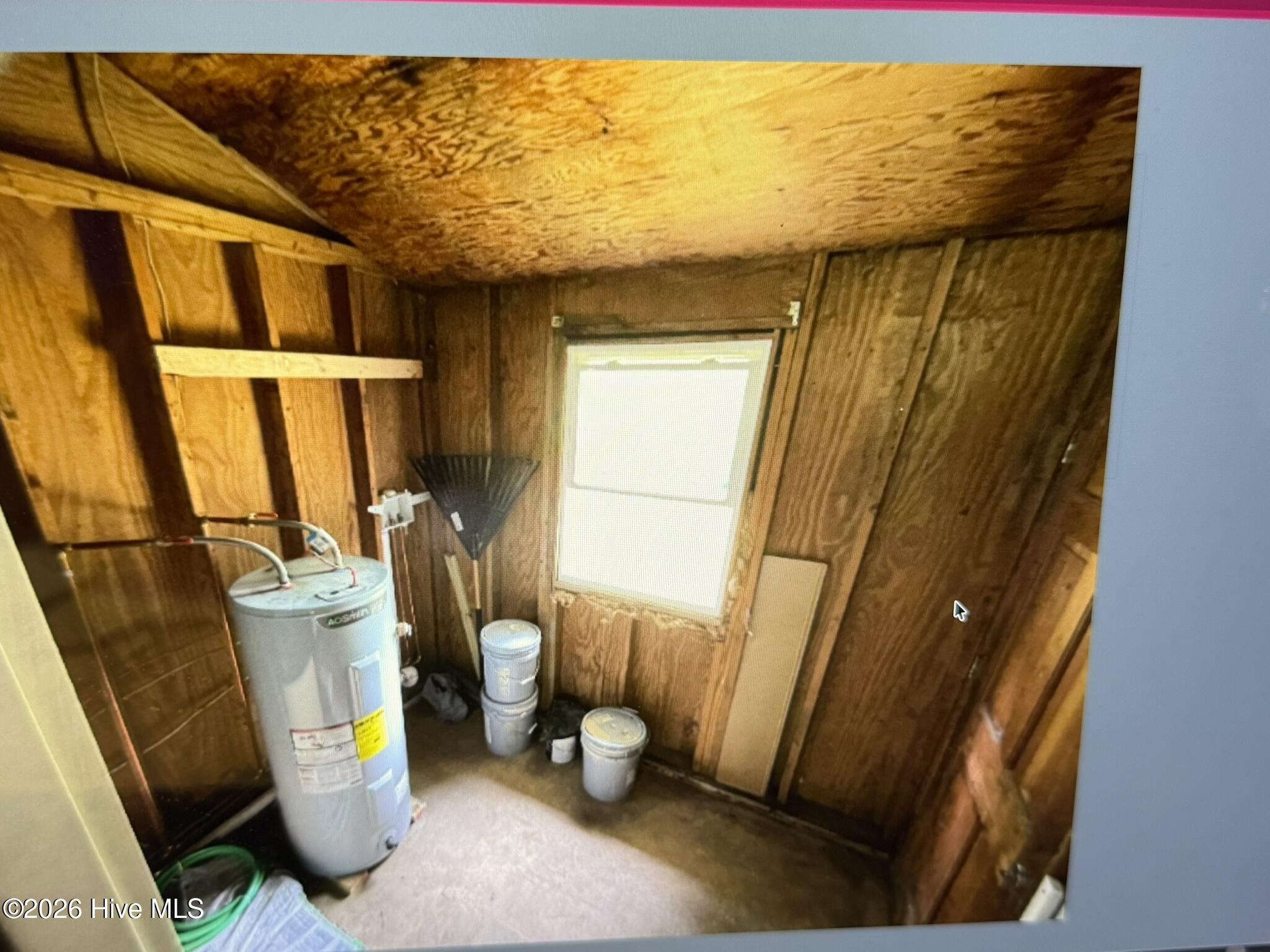 307 E Purvis Street Property Photo 7