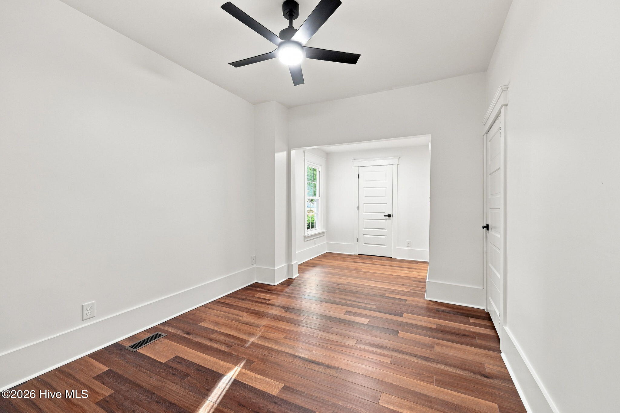 296 Fourth Street Property Photo 14
