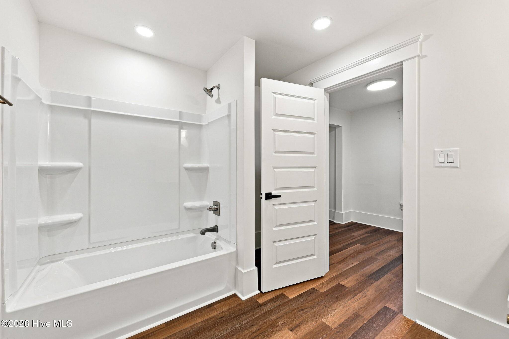 296 Fourth Street Property Photo 17
