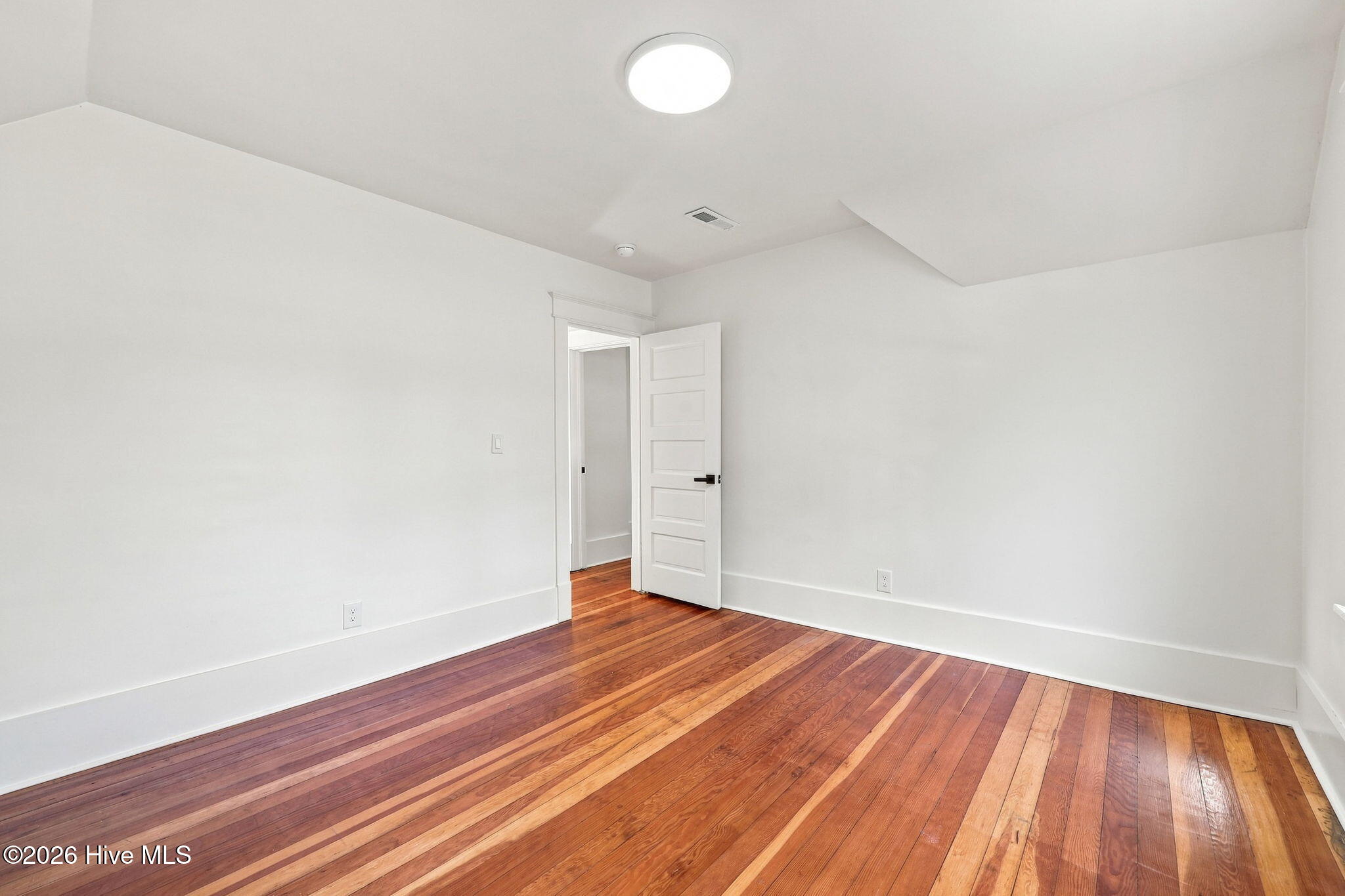 296 Fourth Street Property Photo 35