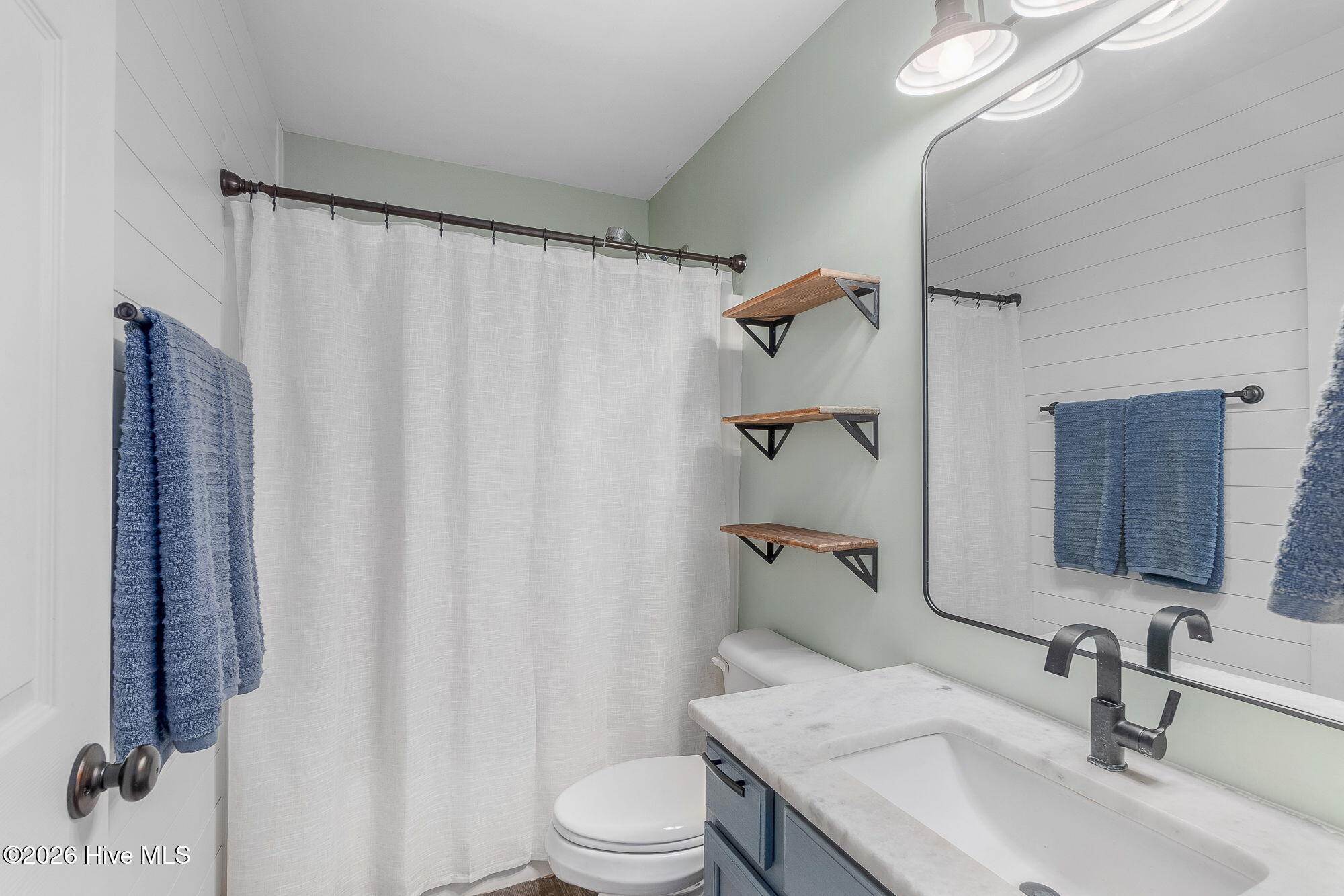126 Joan's Haven Drive Property Photo 14