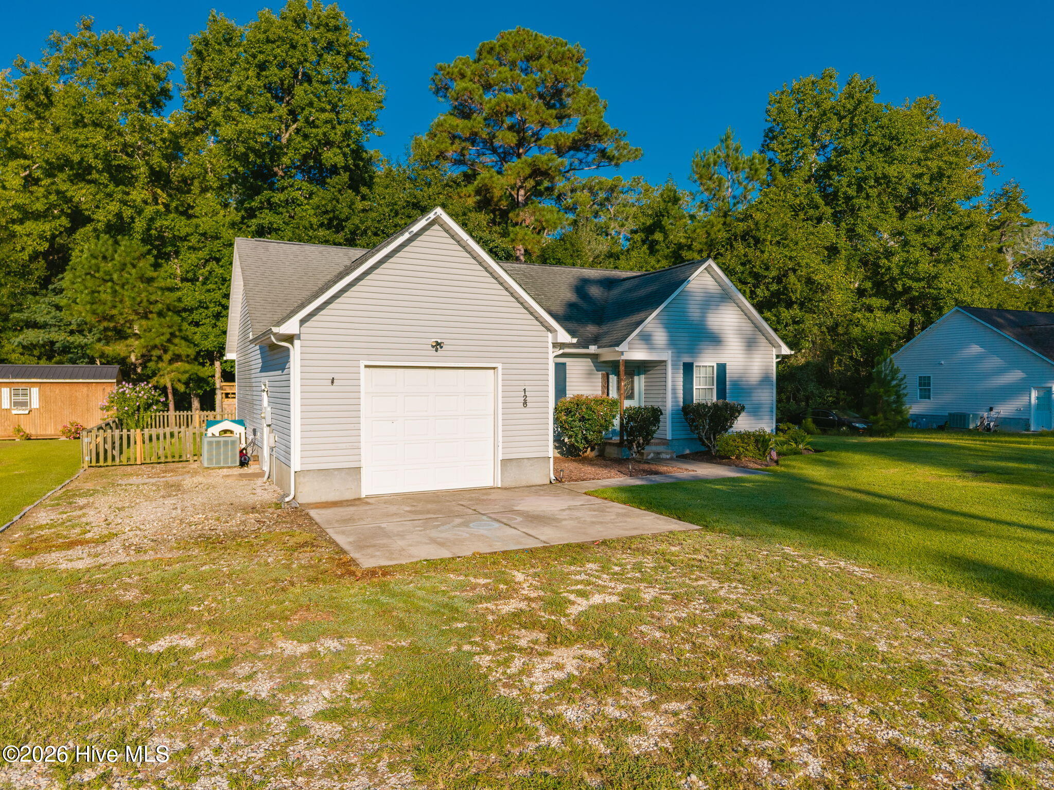 126 Joan's Haven Drive Property Photo 37