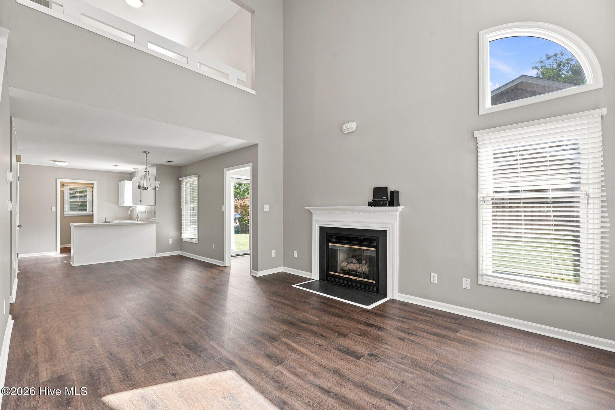 401 Cedarwood Village Property Photo 5