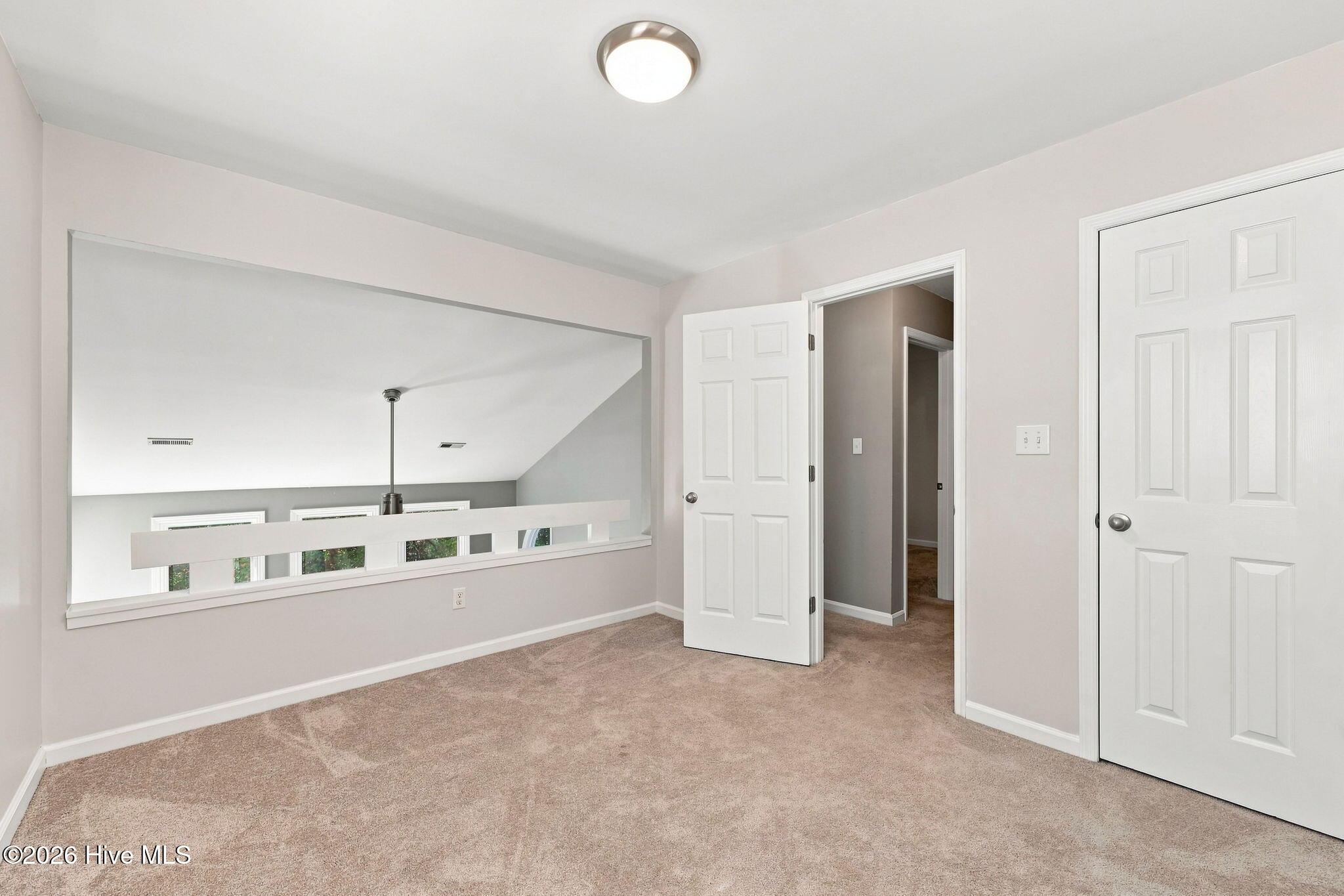 401 Cedarwood Village Property Photo 20