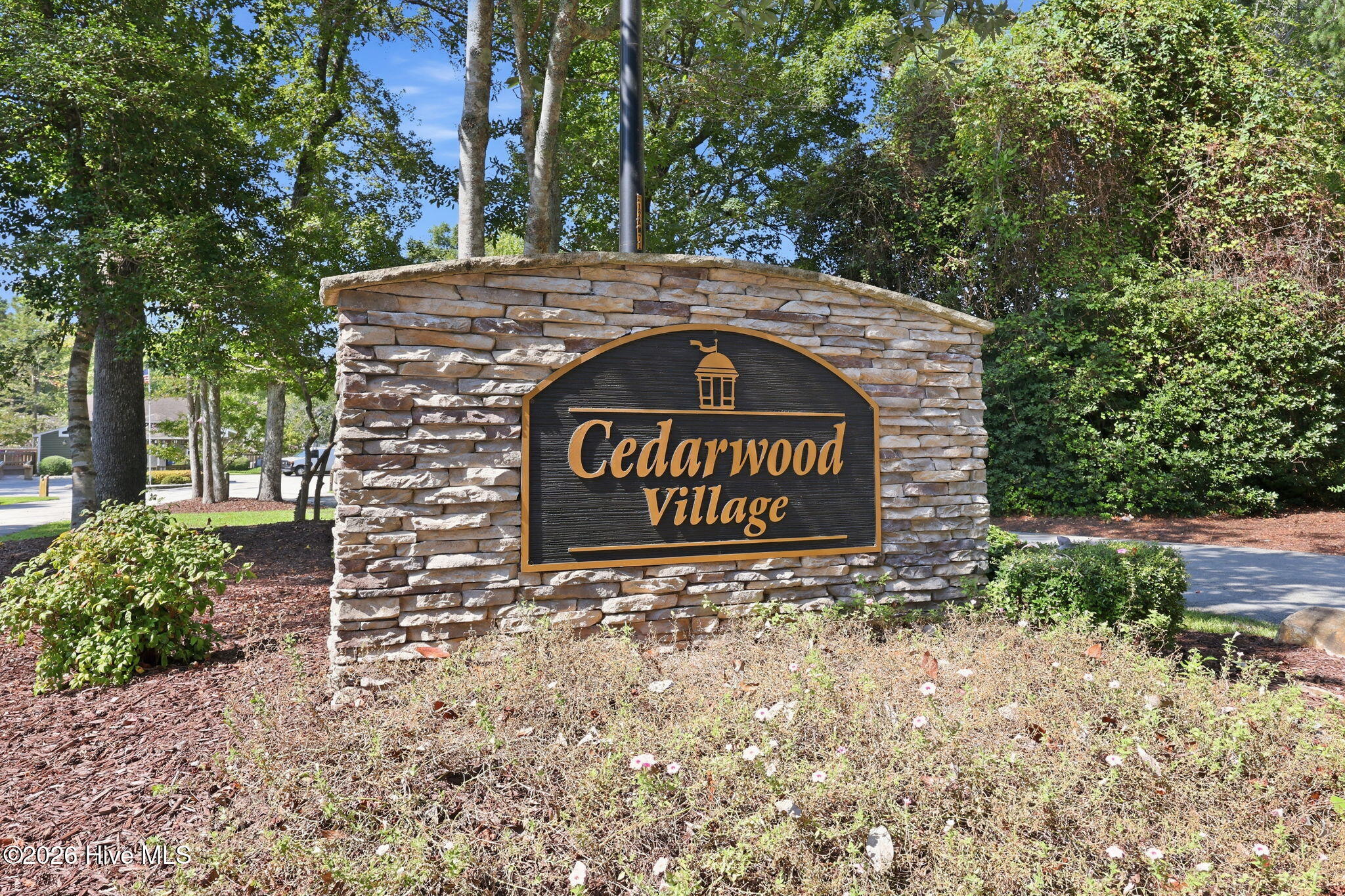 401 Cedarwood Village Property Photo 34