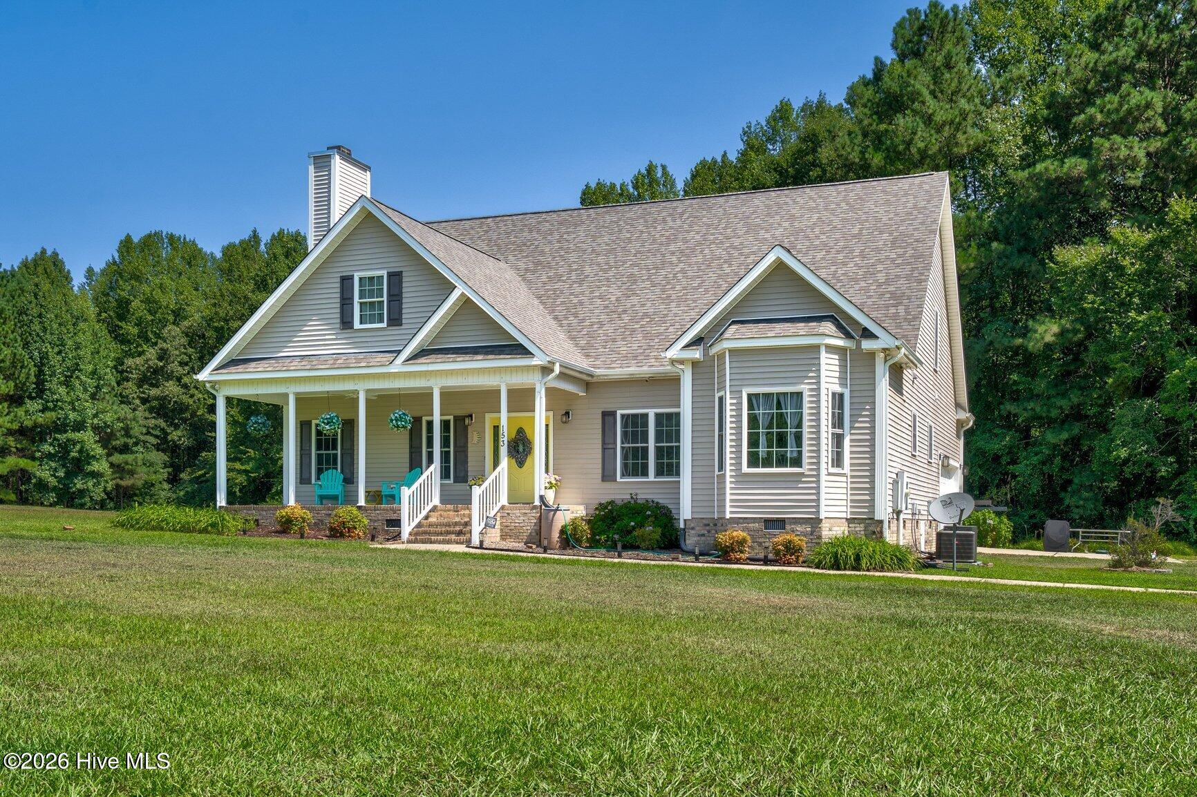 153 Meadow Brook Lane Property Photo 3