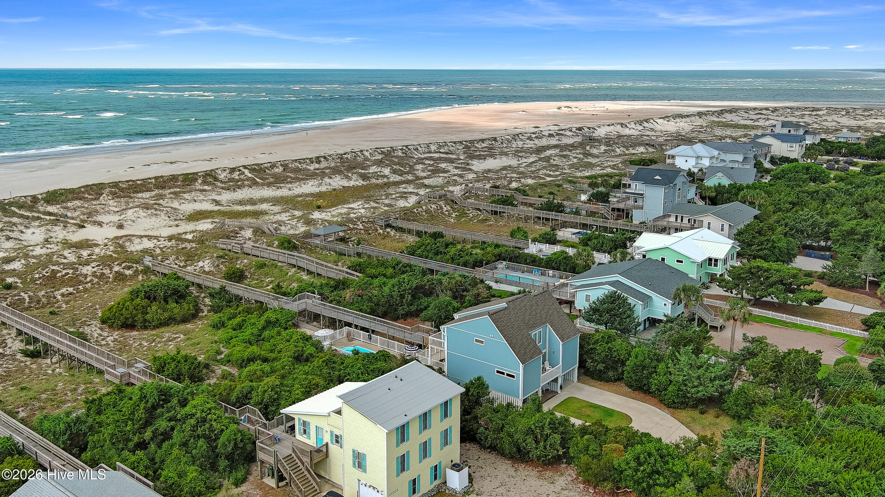 11017 Inlet Drive Property Photo 1