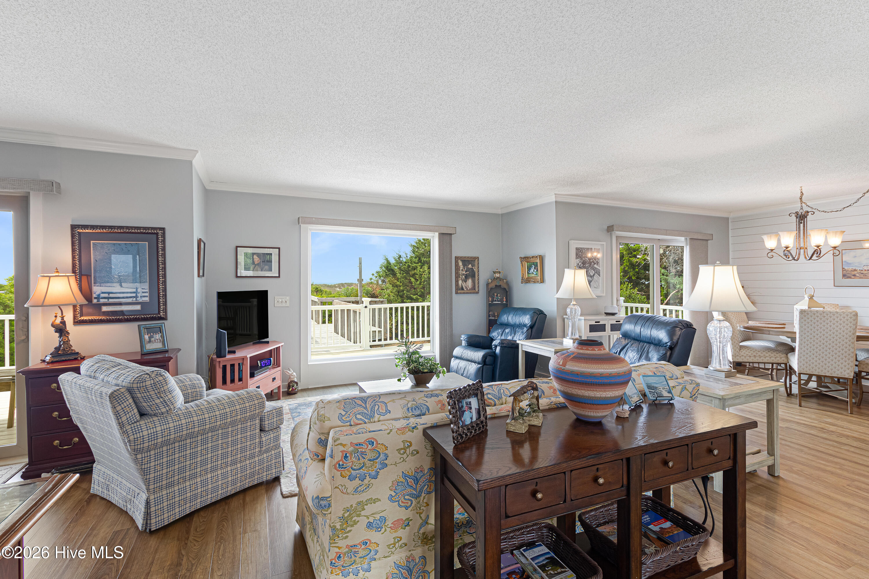 11017 Inlet Drive Property Photo 5