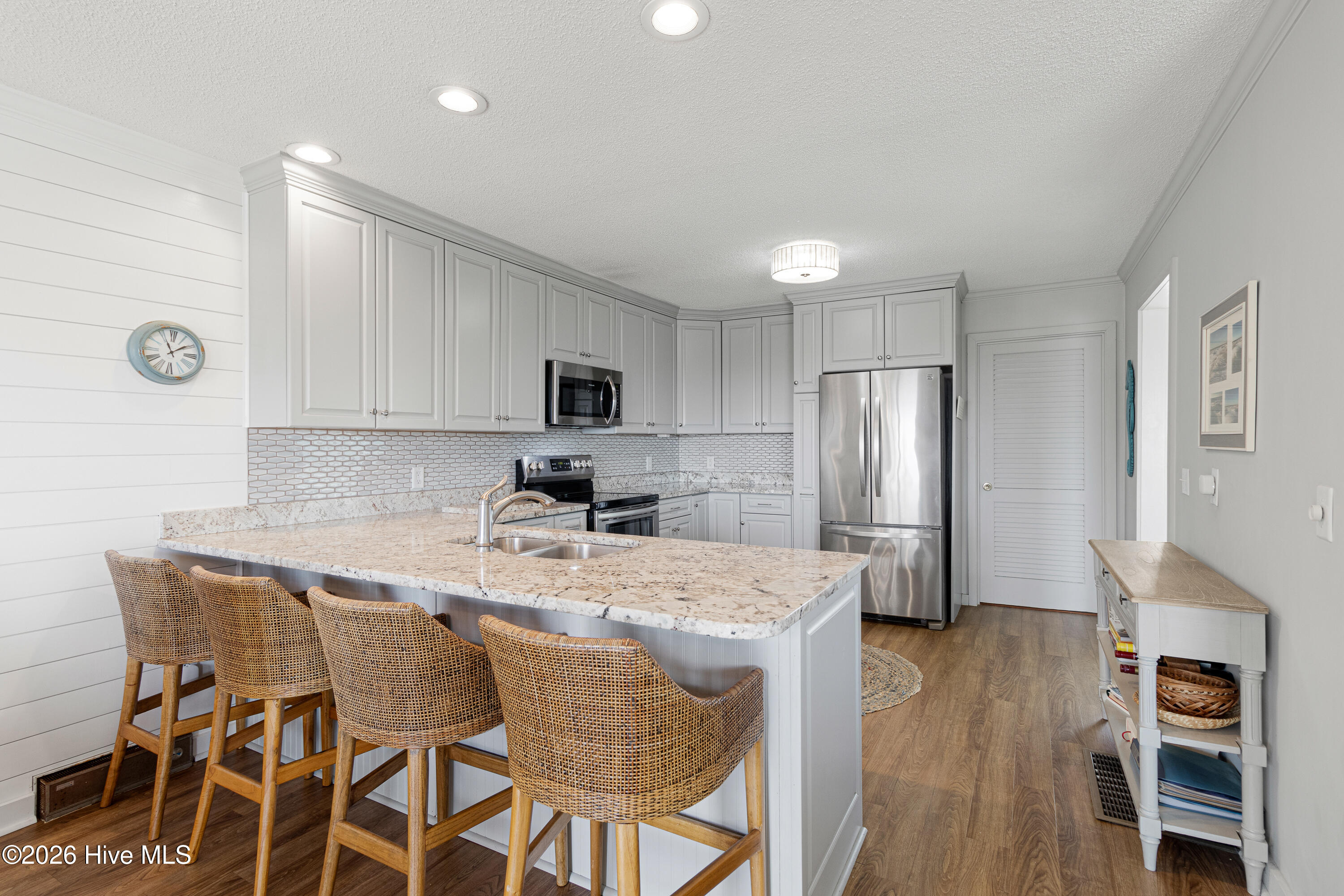 11017 Inlet Drive Property Photo 10