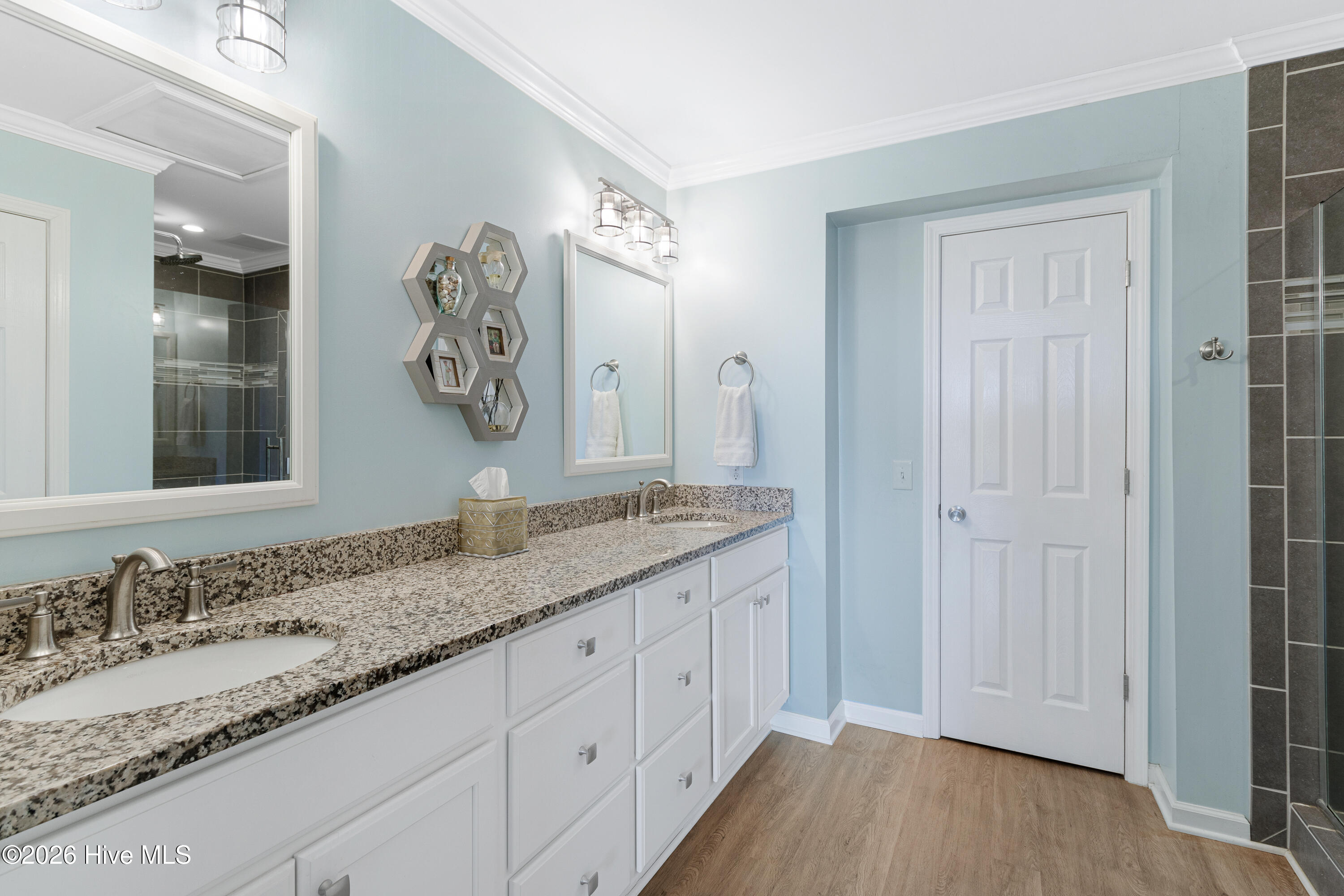 11017 Inlet Drive Property Photo 21