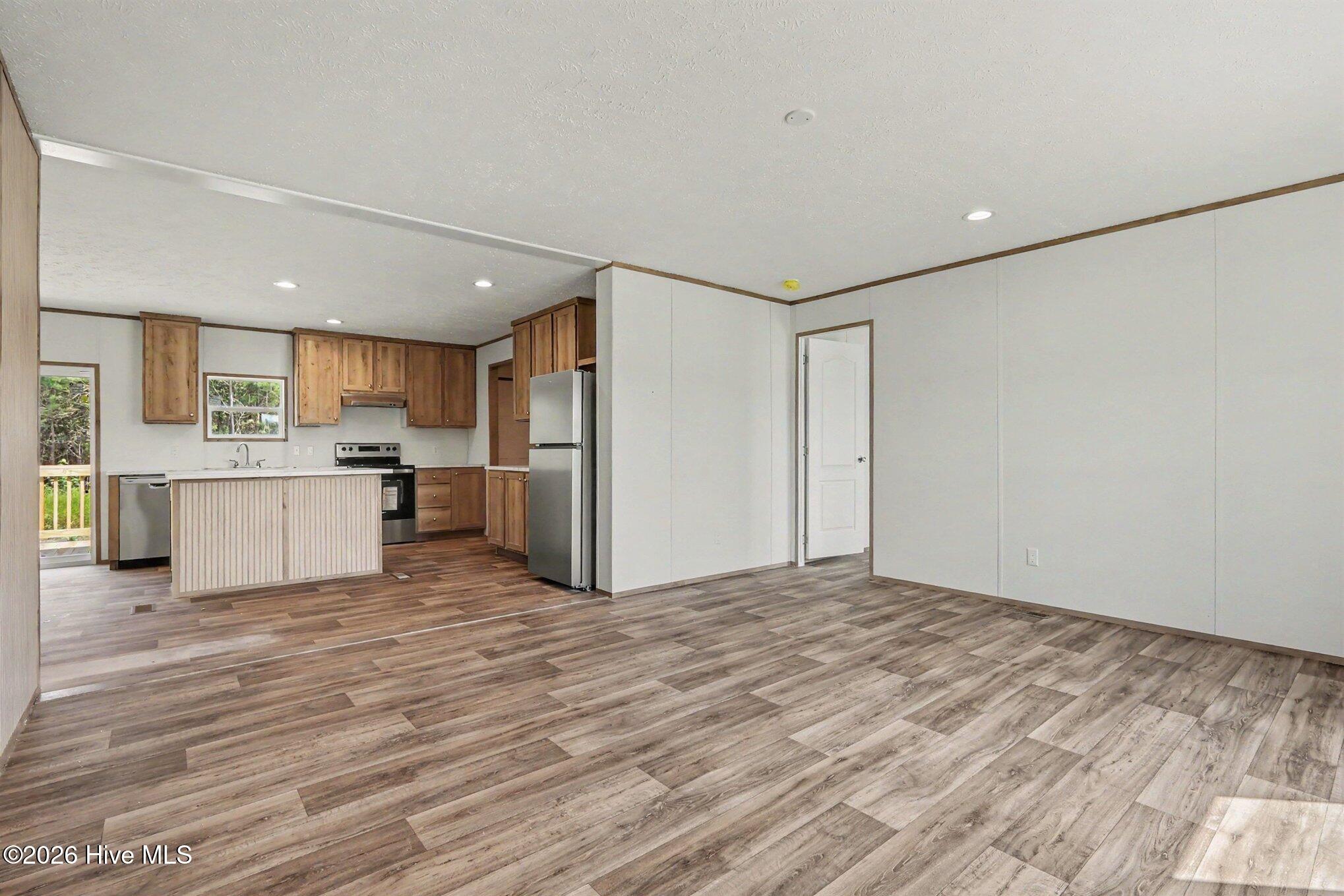 8626 Revell Road Property Photo 5