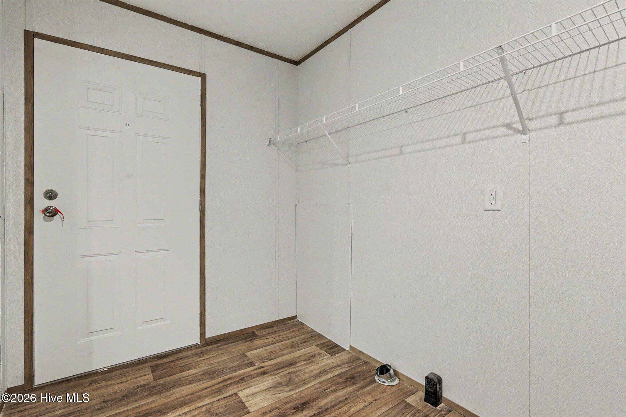8626 Revell Road Property Photo 14