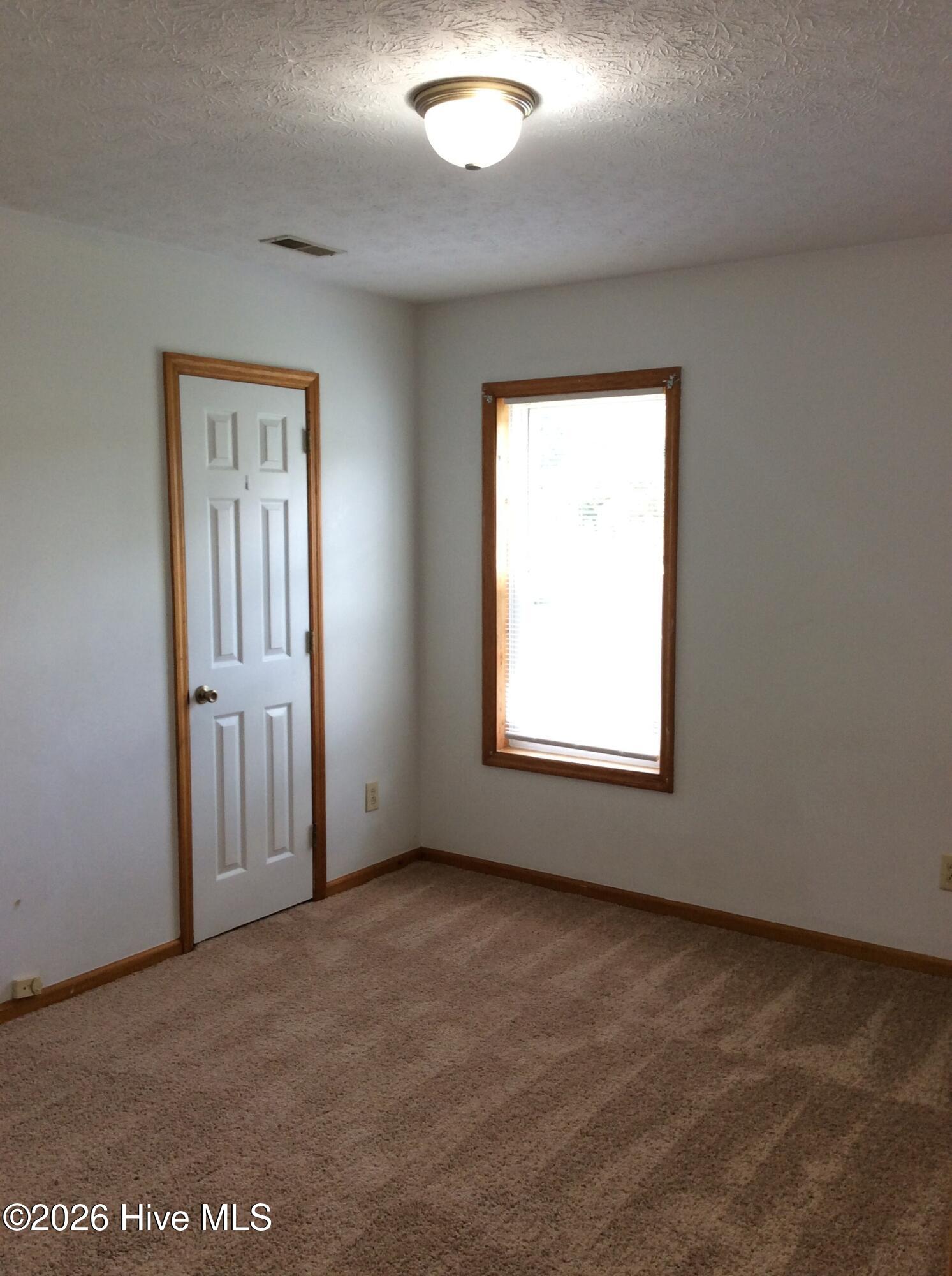 512 Cougar Place Property Photo 16
