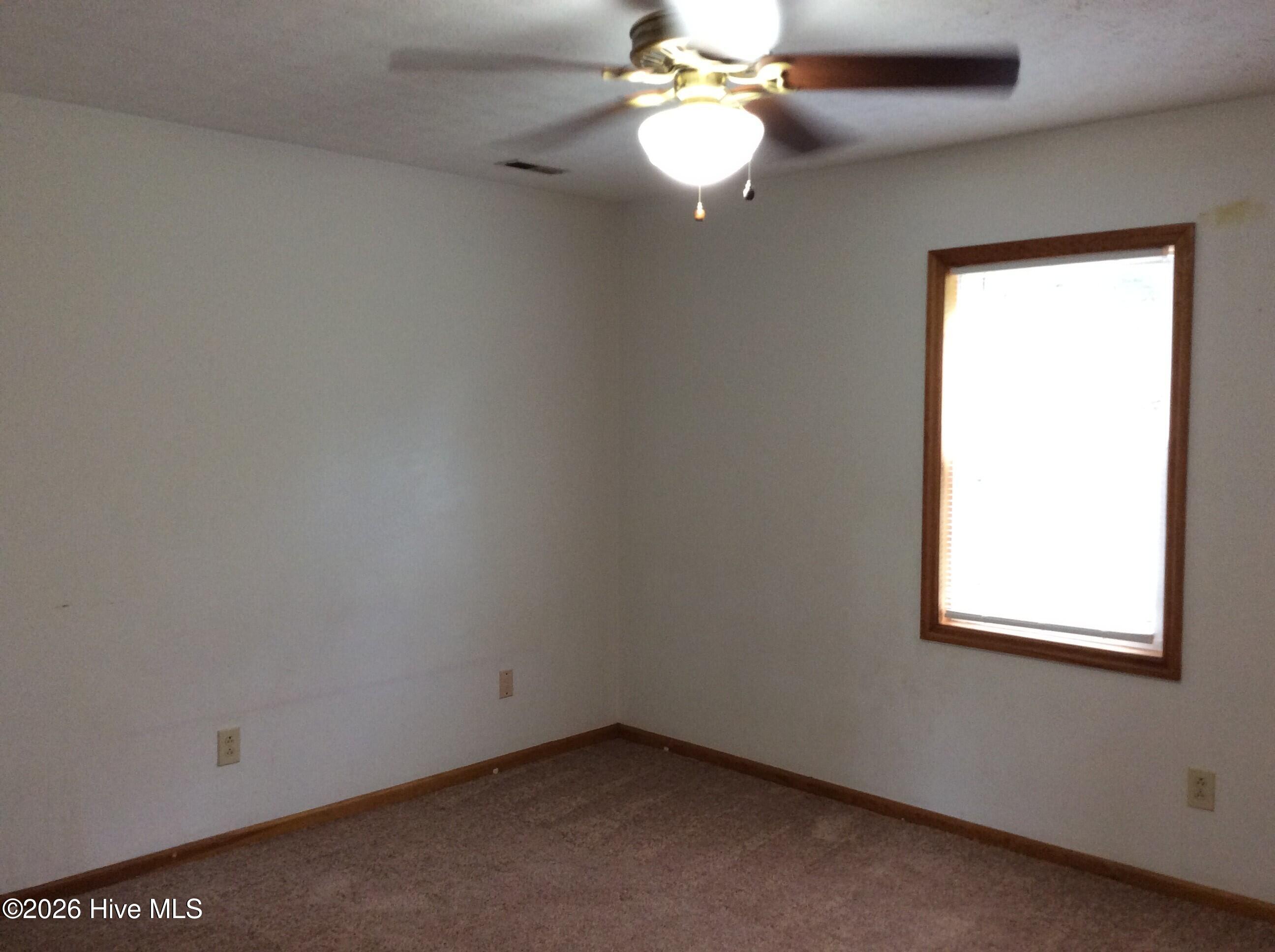 512 Cougar Place Property Photo 18