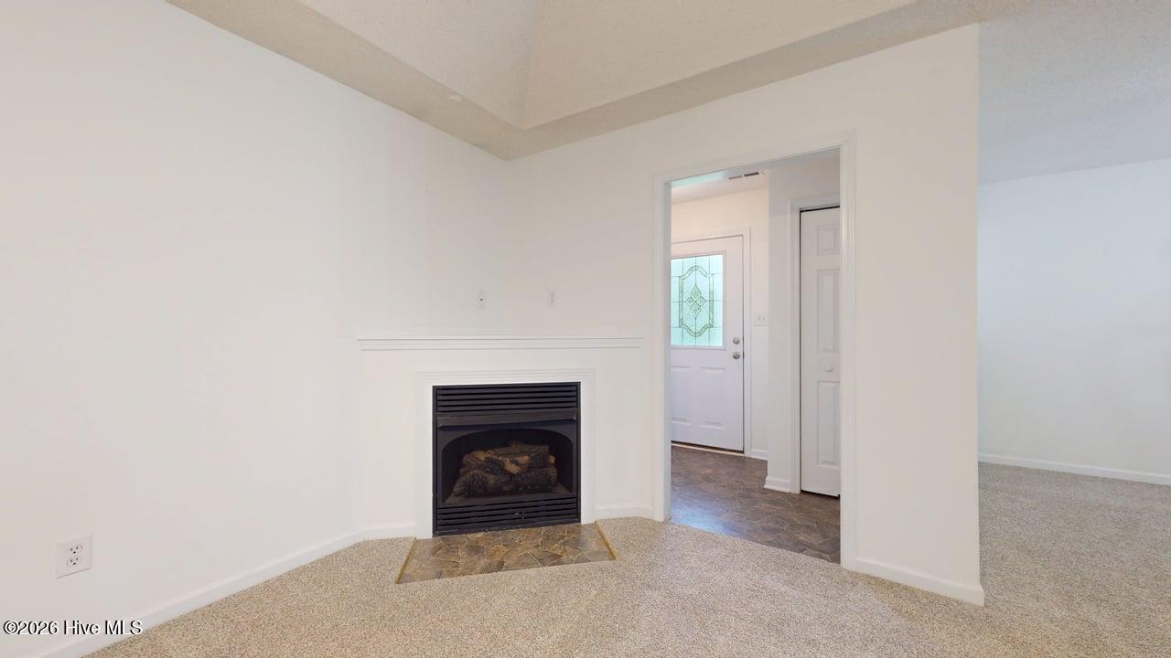 2018 Heritage Lane Property Photo 5