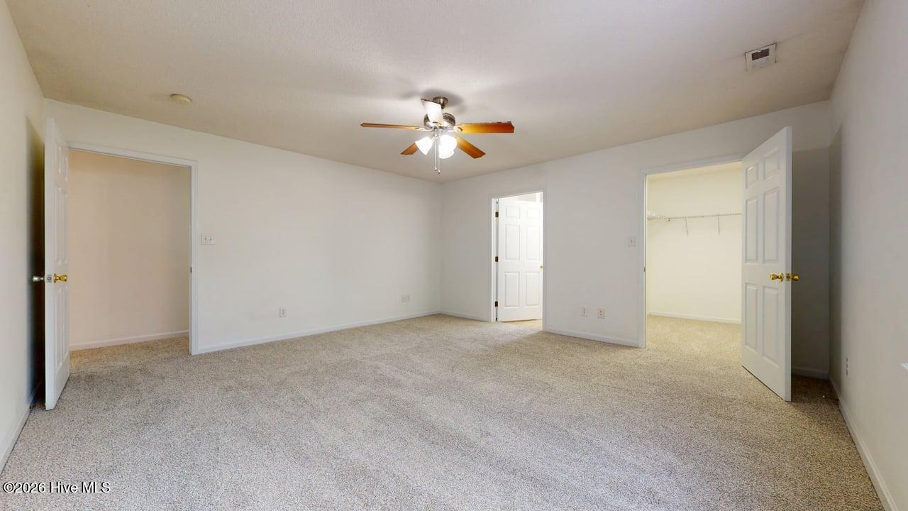 2018 Heritage Lane Property Photo 17