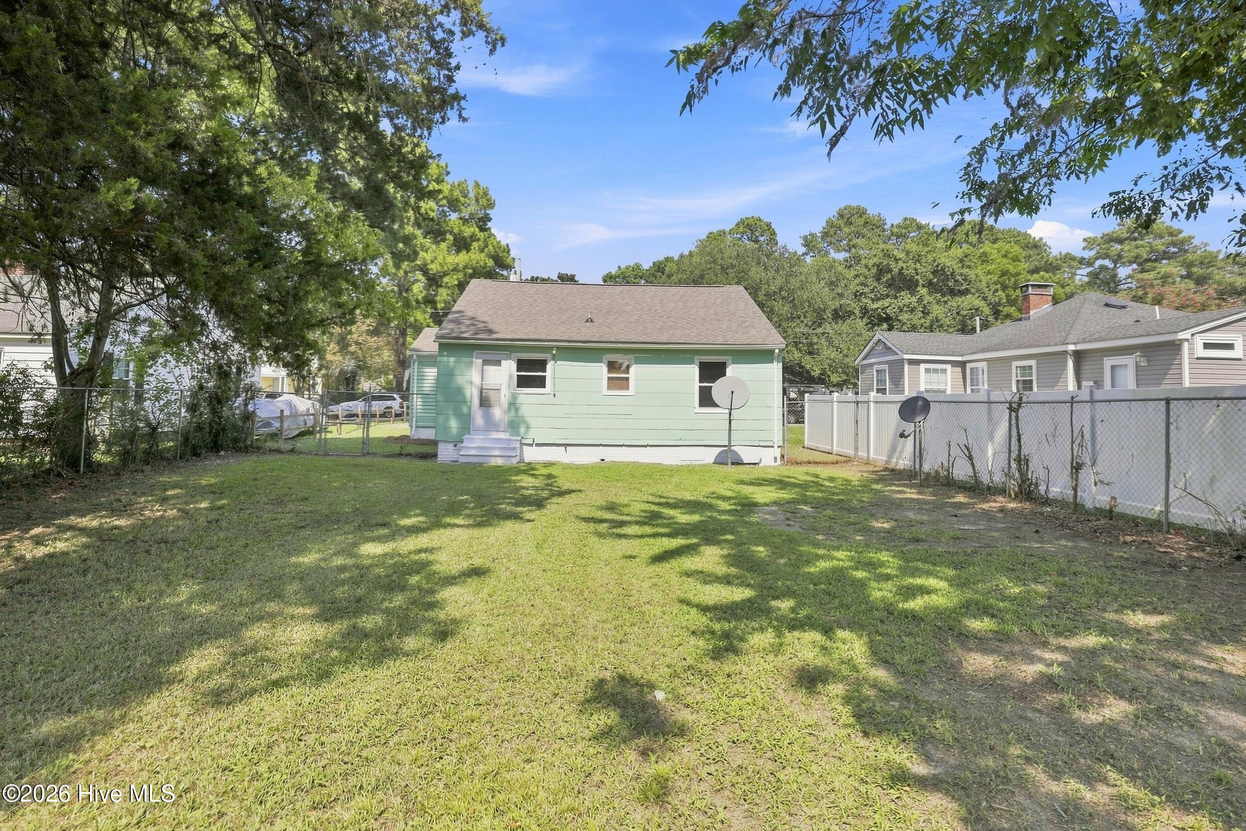 911 Bartlett Avenue Property Photo 19