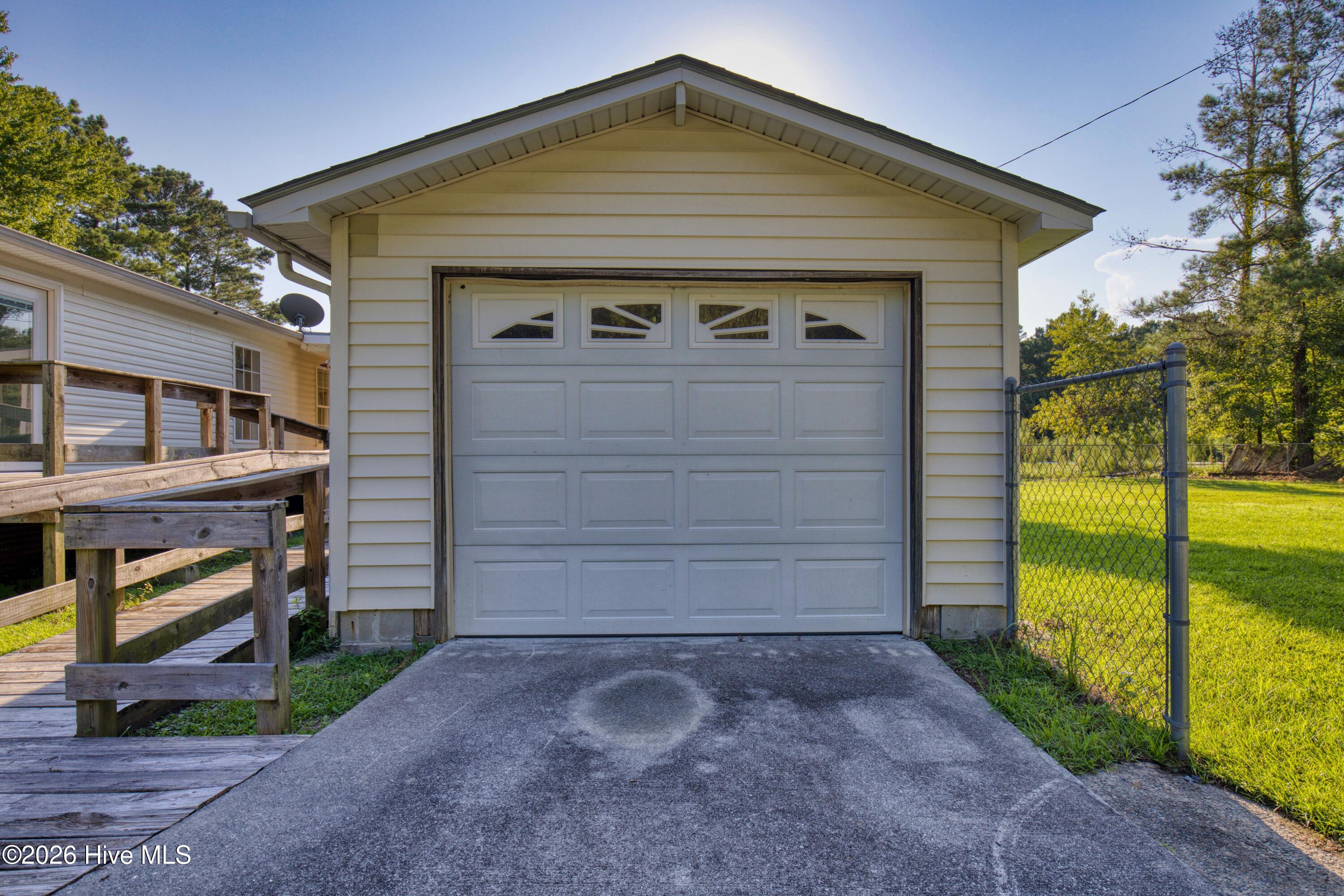 15484 Nc-210 Property Photo 40