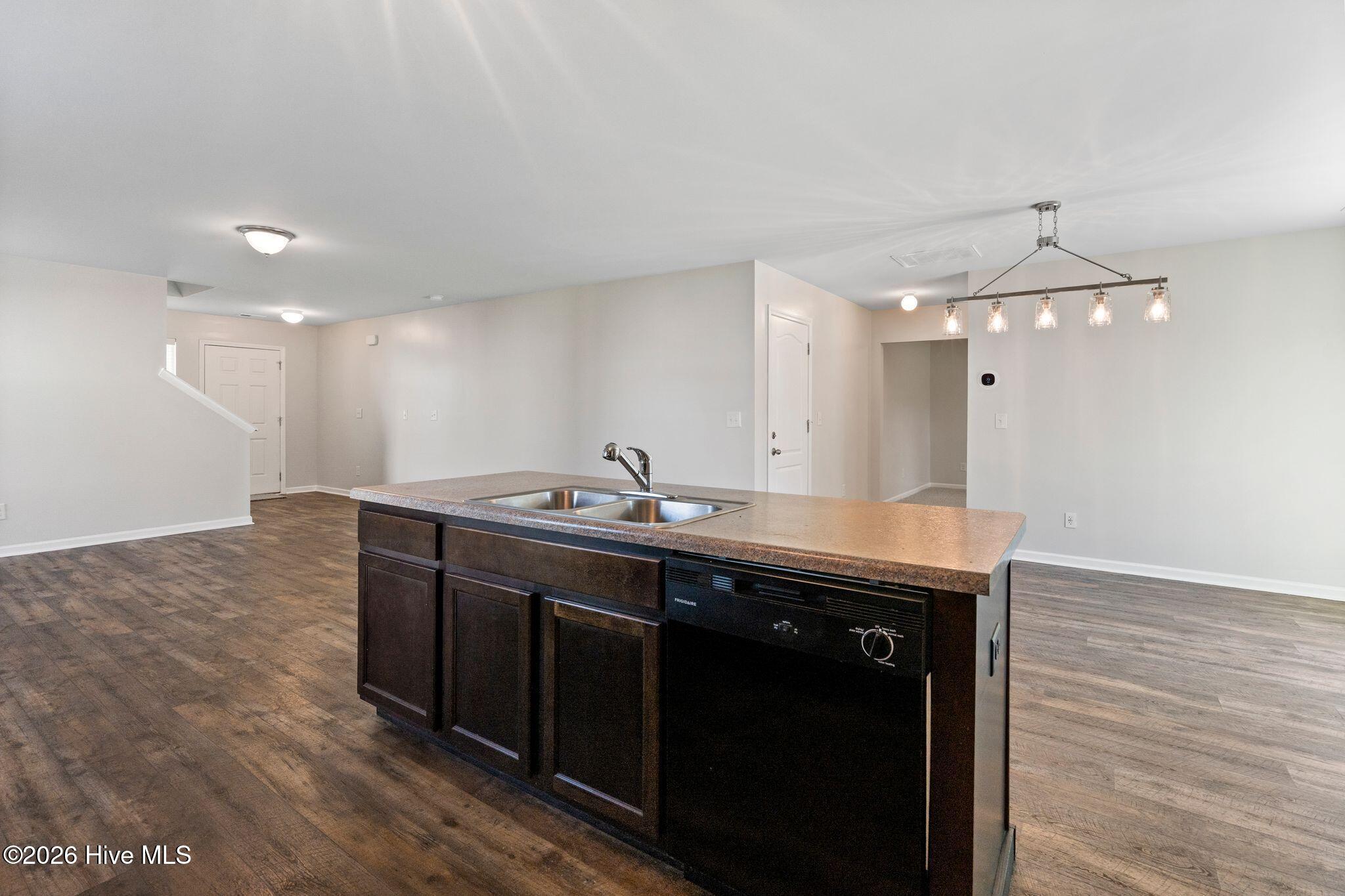 1102 Farmhouse Lane Property Photo 14