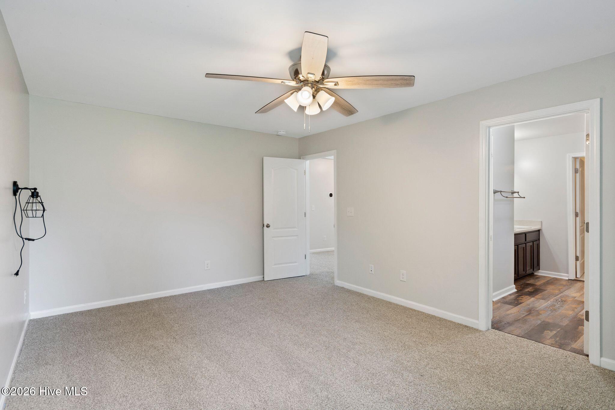 1102 Farmhouse Lane Property Photo 27