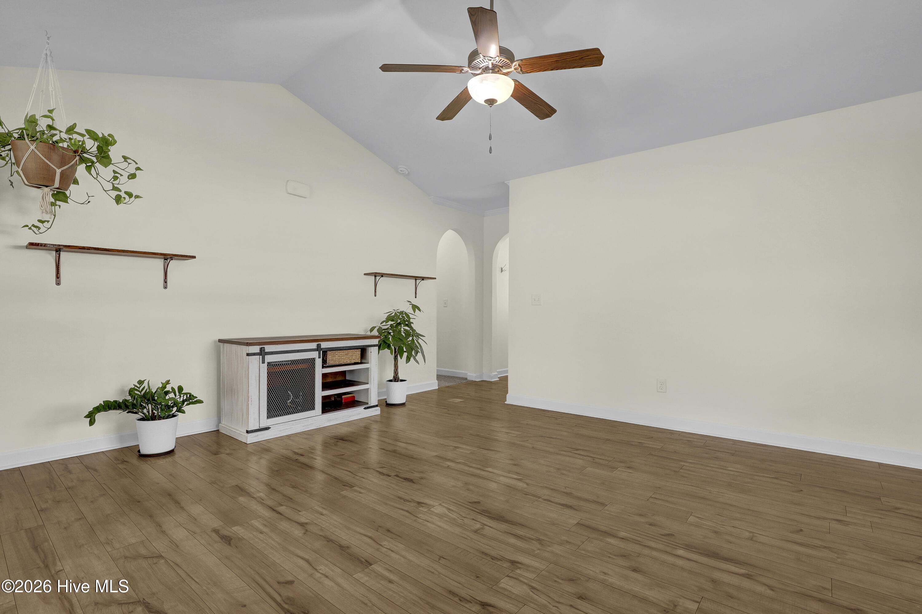 400 Blue Pennant Court Property Photo 7