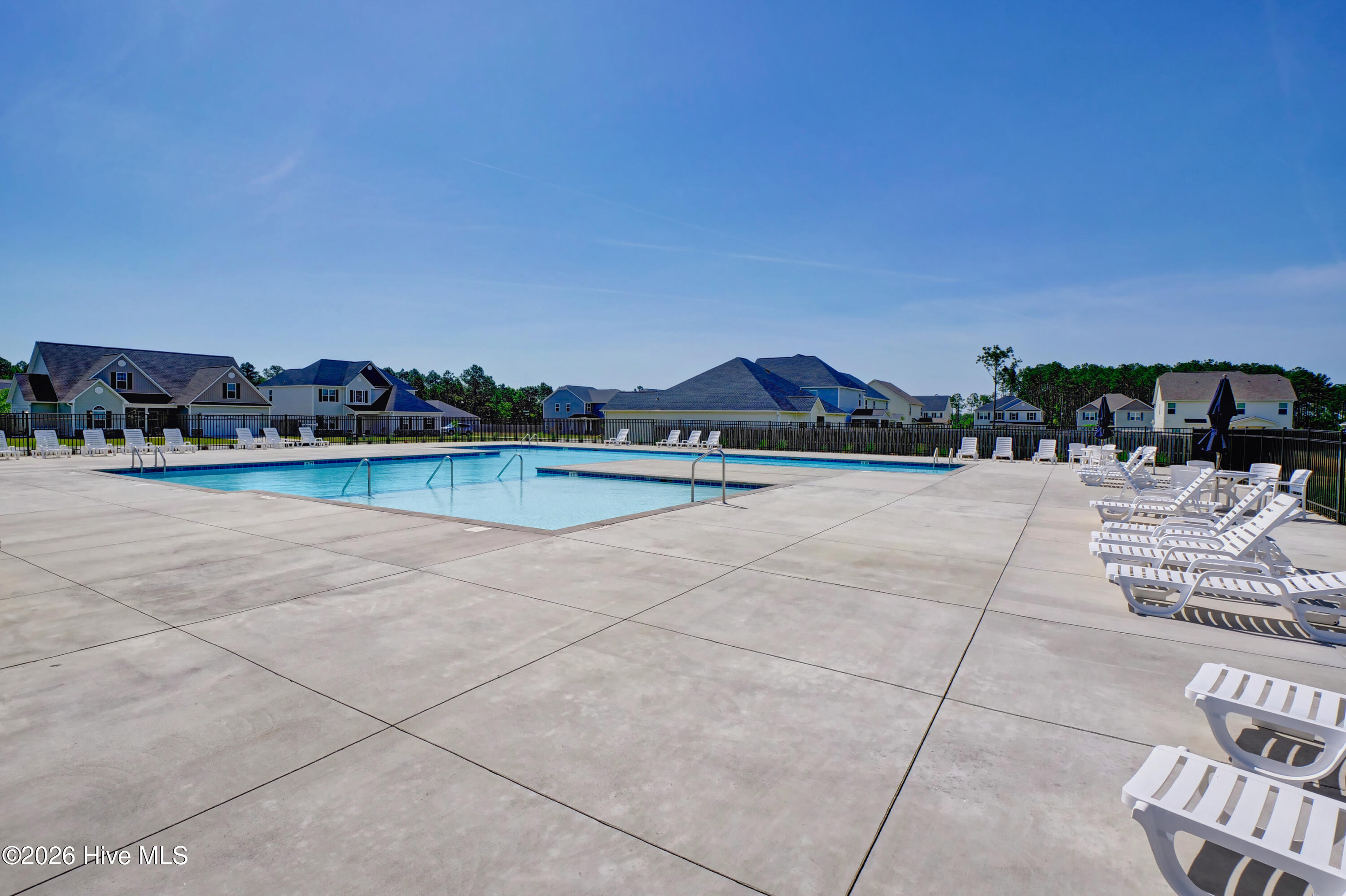 400 Blue Pennant Court Property Photo 34