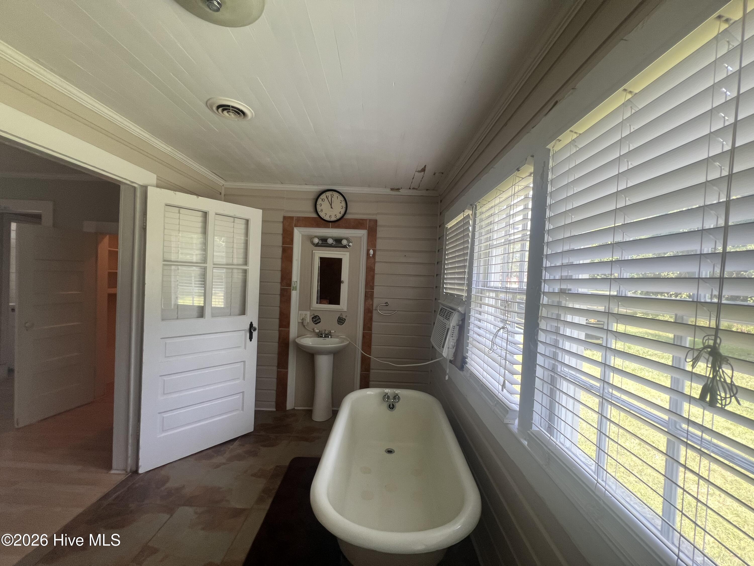 307 S Mitchell Street Property Photo 16