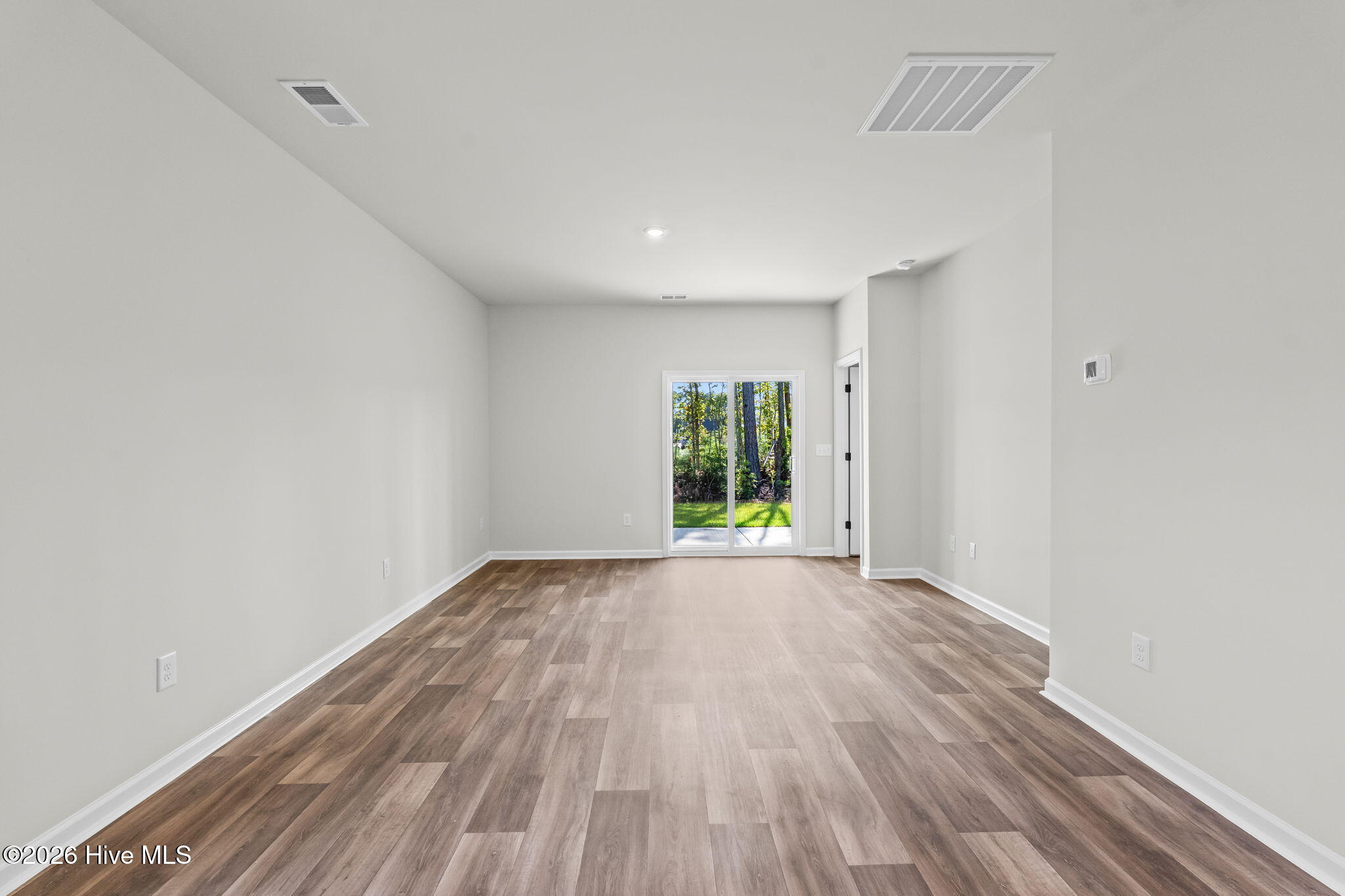1033 Harbor Drive Property Photo 6