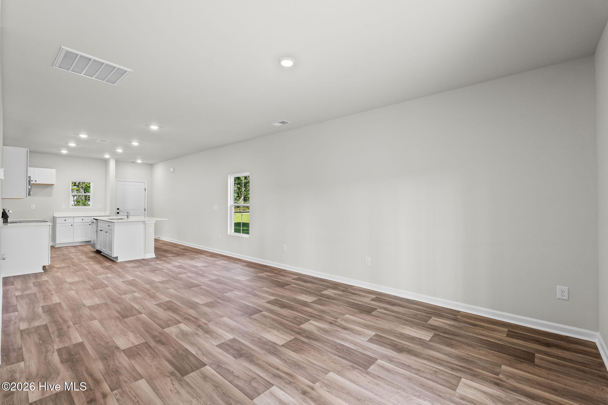 1033 Harbor Drive Property Photo 9