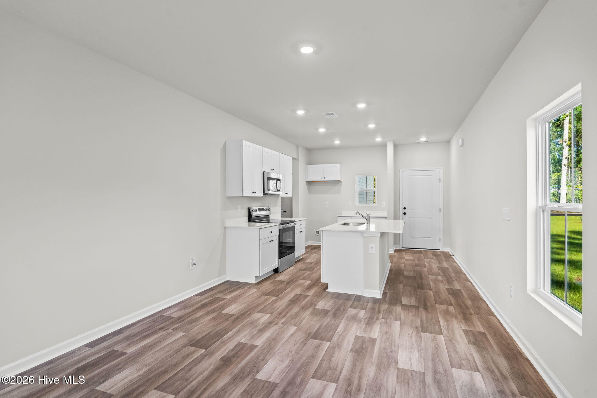 1033 Harbor Drive Property Photo 10