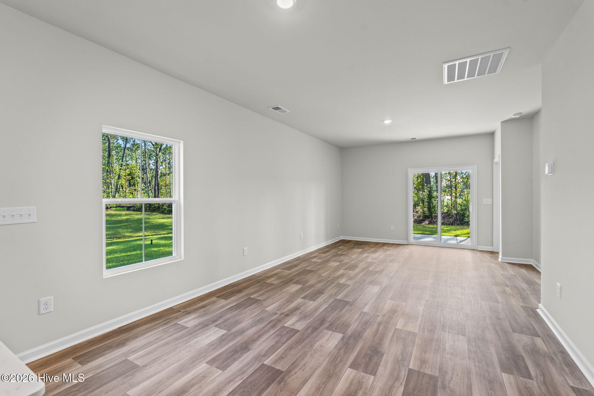 1033 Harbor Drive Property Photo 11