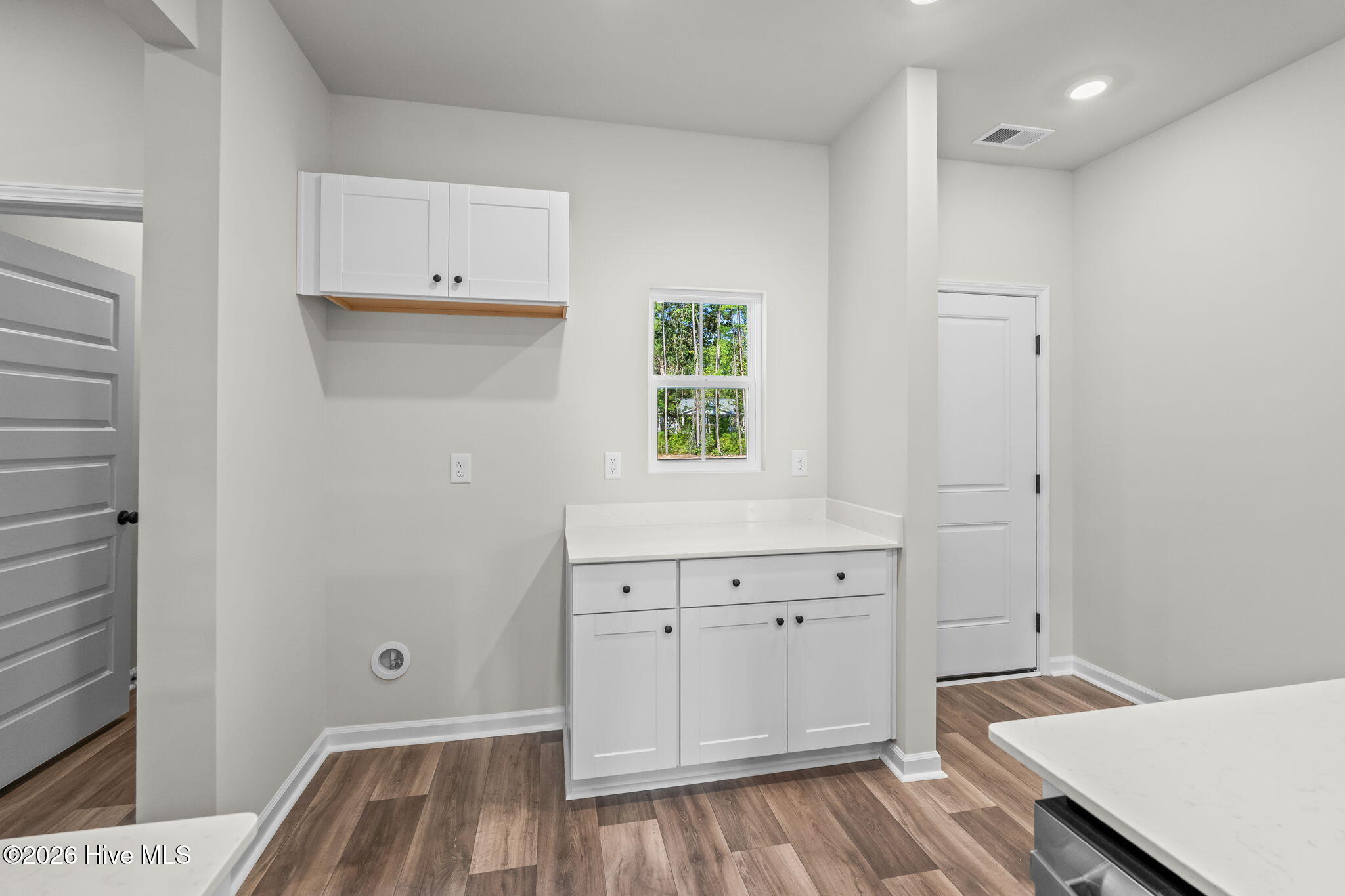 1033 Harbor Drive Property Photo 16