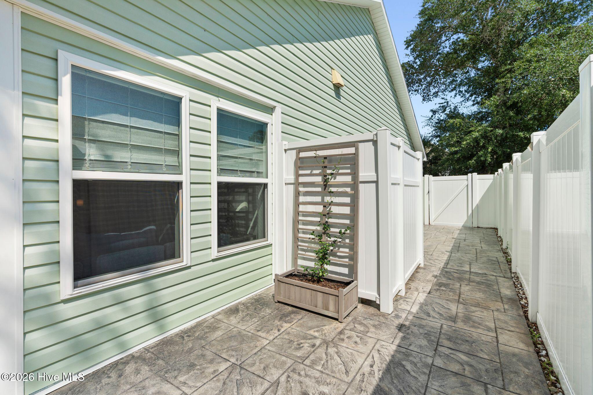 153 Ne 19th Street Property Photo 43