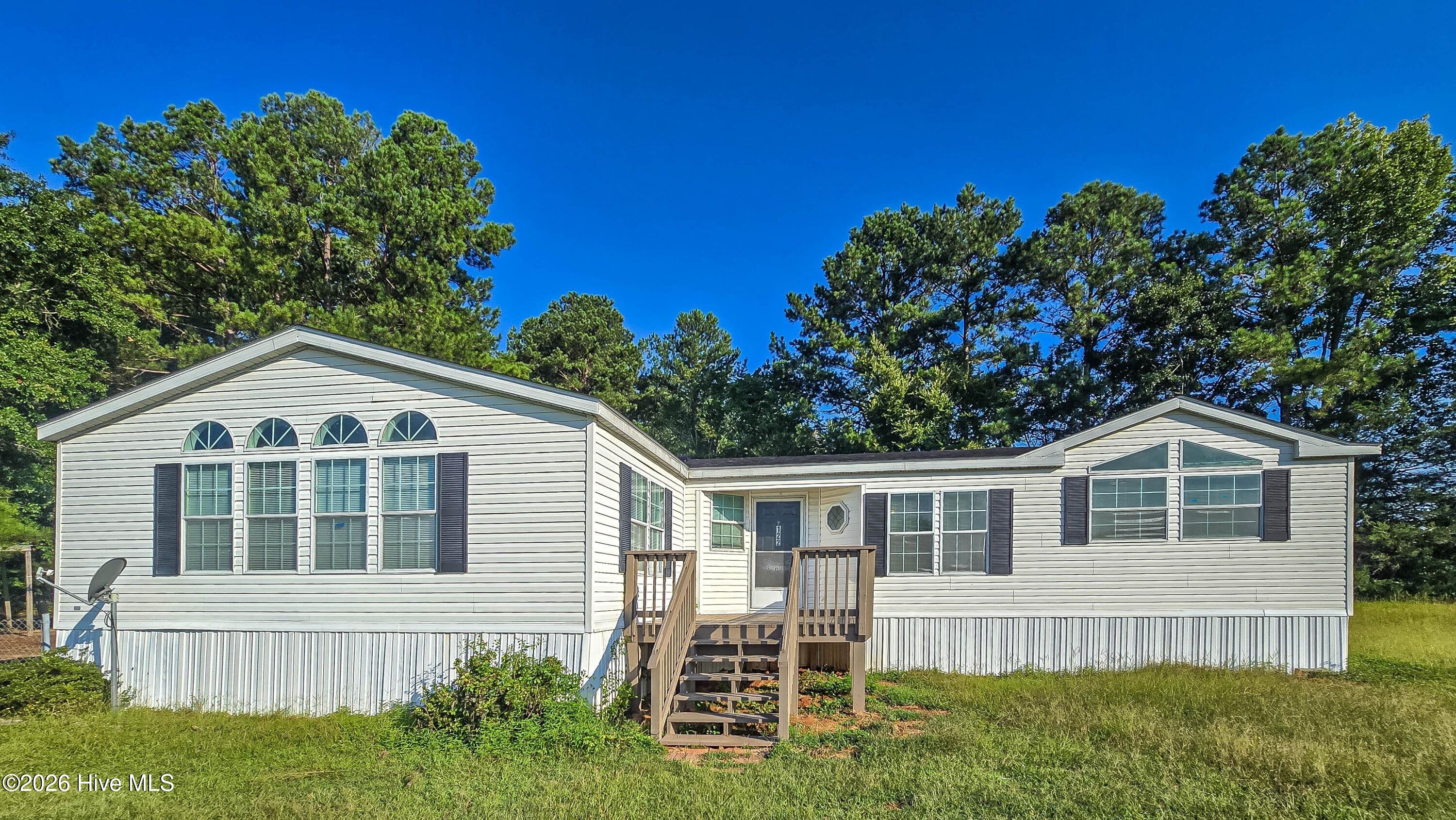 122 Langston Drive Property Photo 1