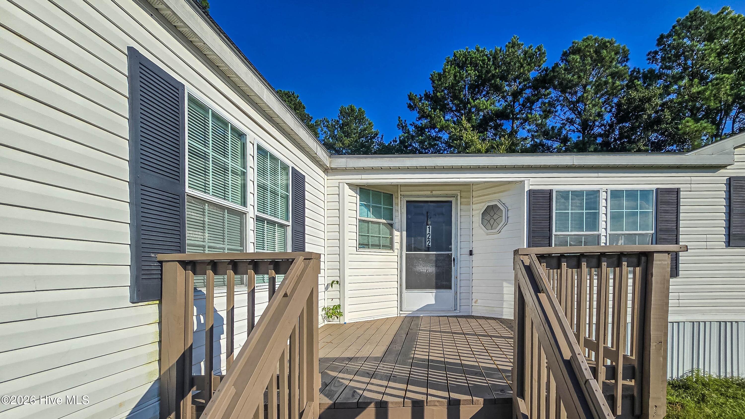 122 Langston Drive Property Photo 3
