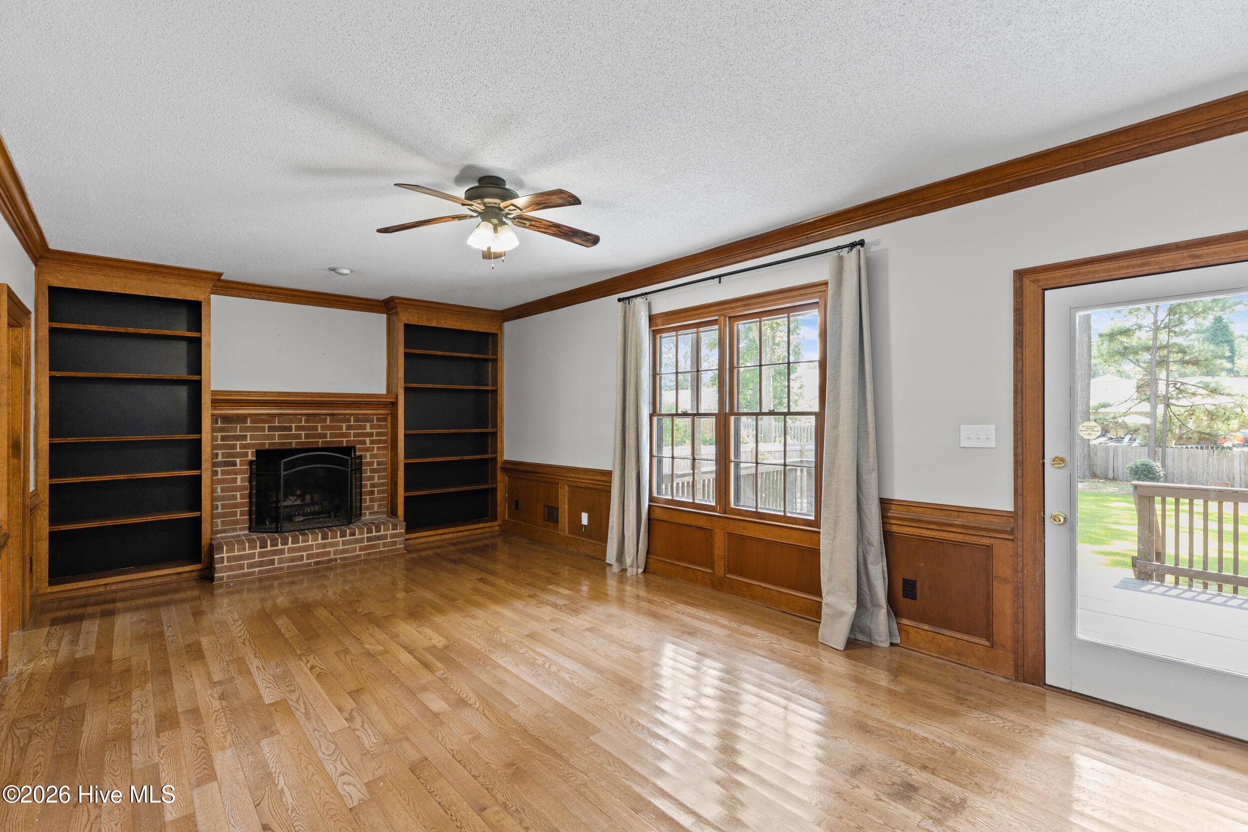 4230 Quail Springs Circle Property Photo 10