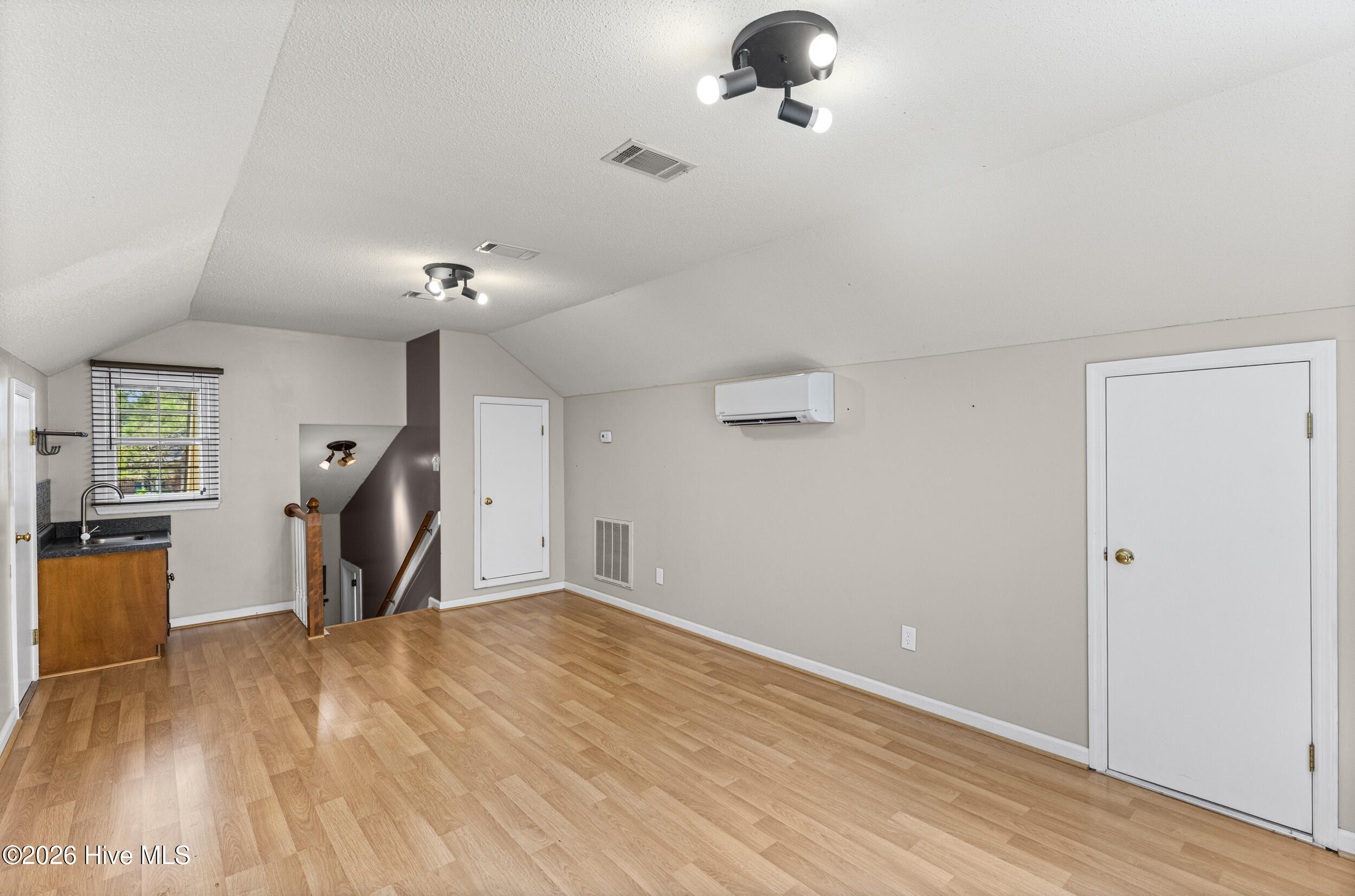 4230 Quail Springs Circle Property Photo 31