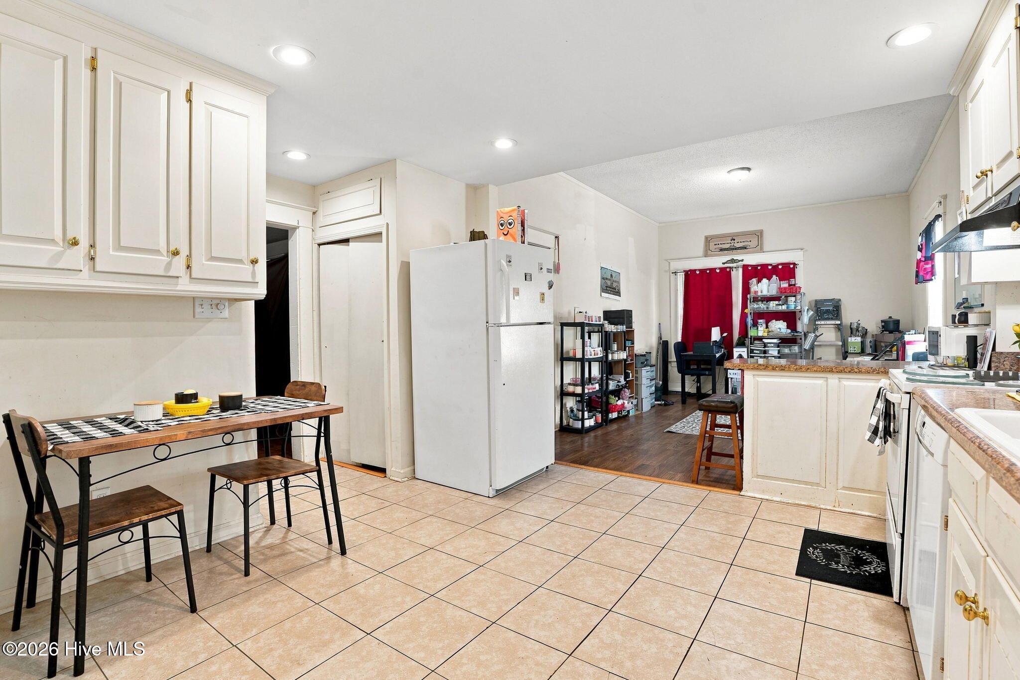 603 Hill Street Property Photo 17